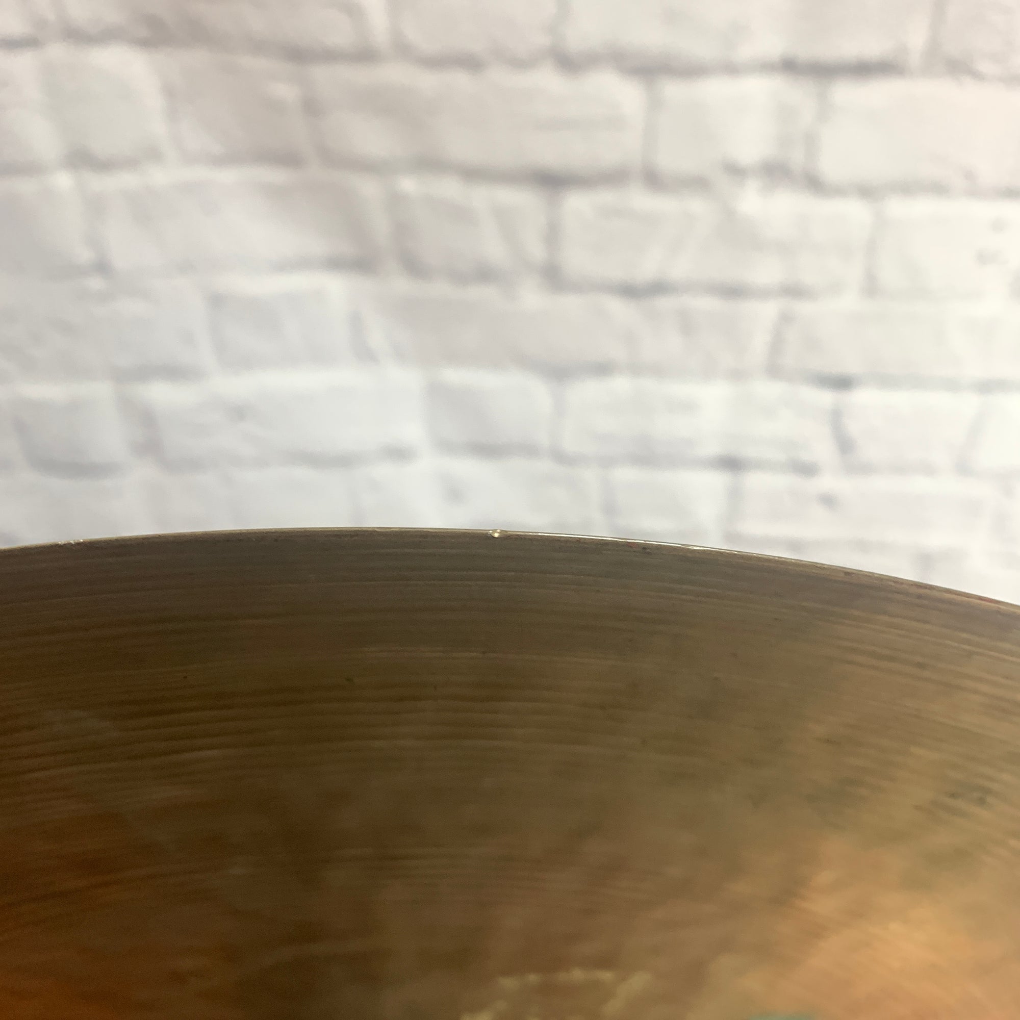 Vintage 1960s Zildjian 19 Crash Cymbal 2000g