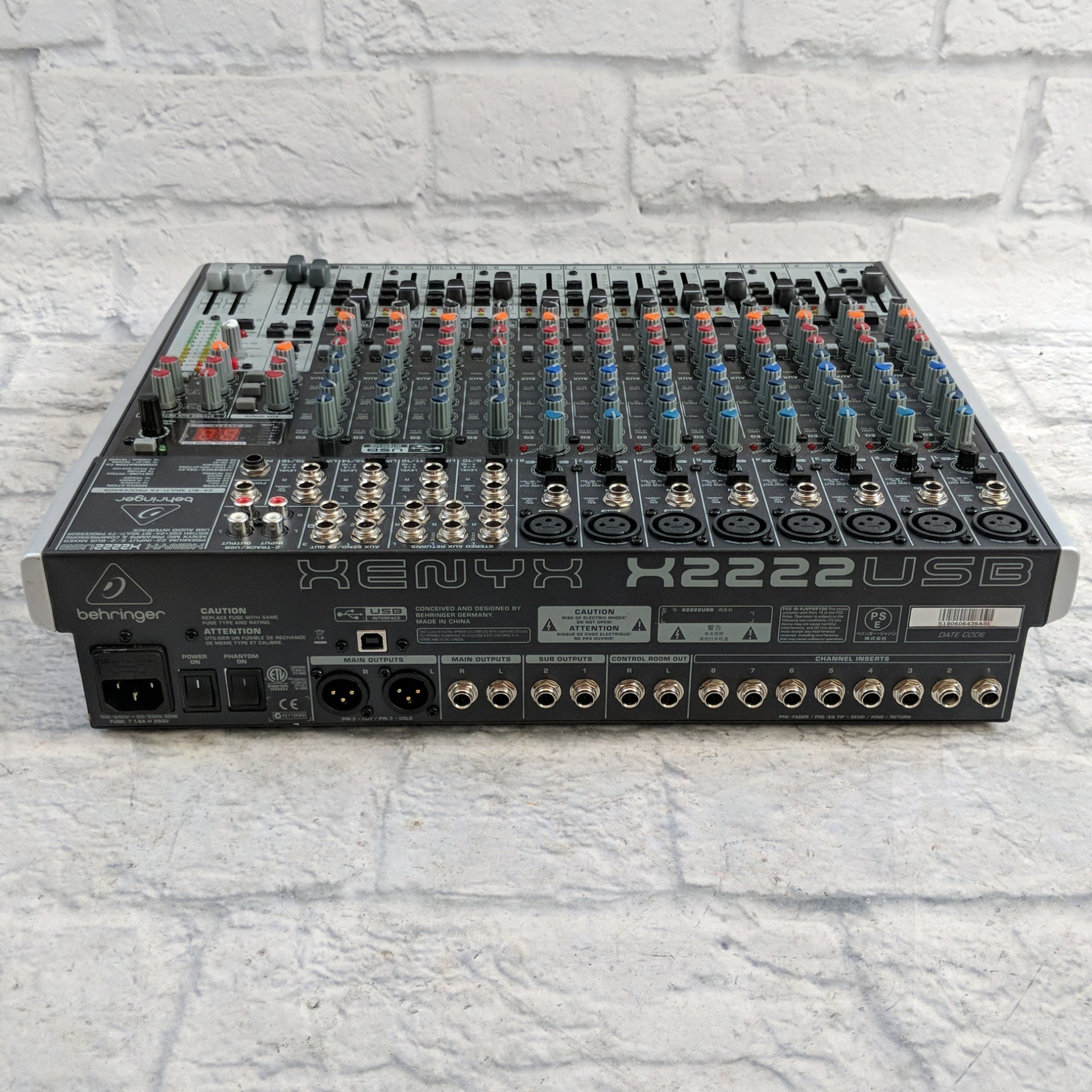 Behringer Xenyx X2222USB 22-Input Mixer with USB Interface Behringer Xenyx X2222USB 22-Input Mixer with USB Interface