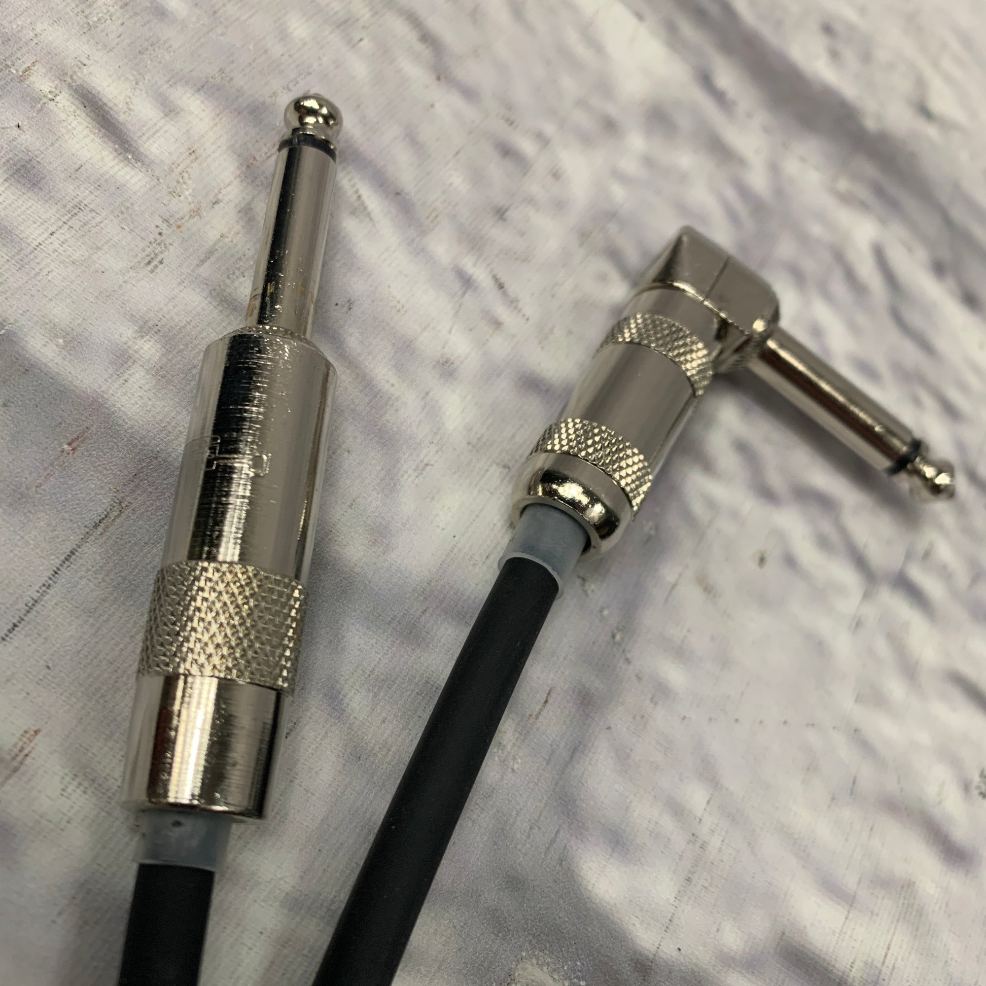 Custom 1/4" TS Straight to Right-Angle Instrument Cable - 20'