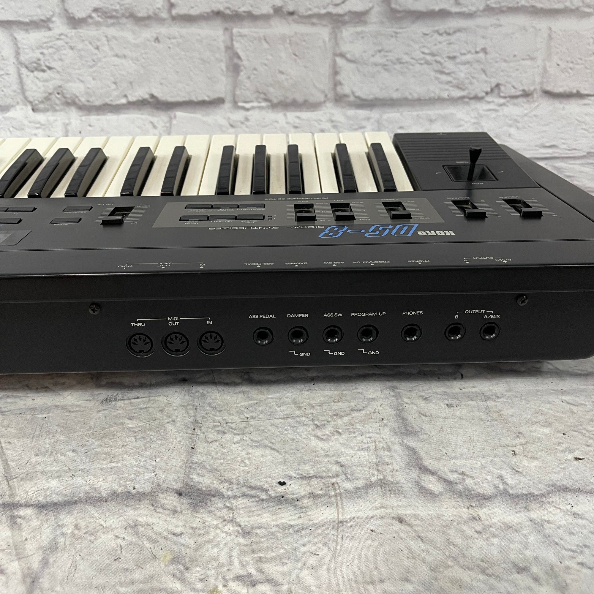 Korg DS-8 Digital Synth - Evolution Music