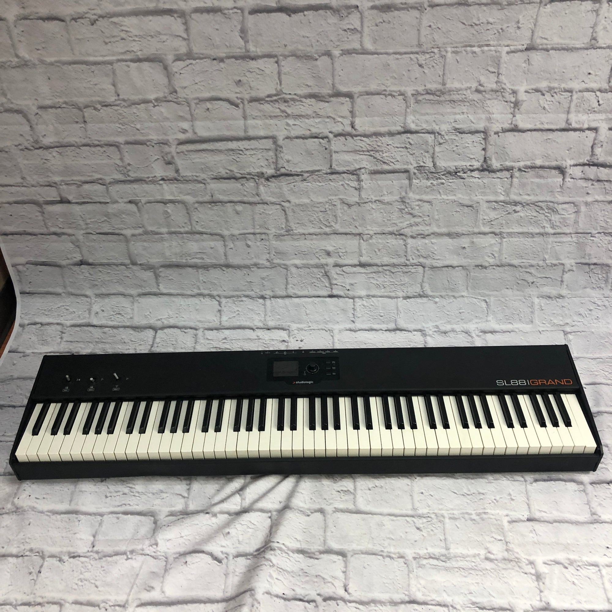Studiologic SL88 Grand 88-Key Controller - Evolution Music