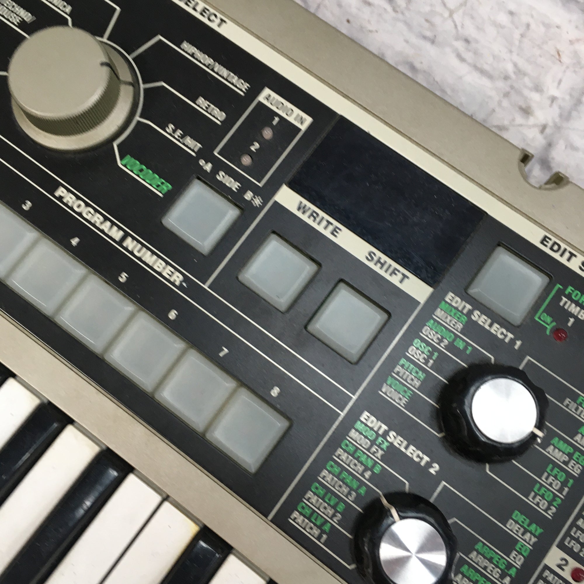 Korg Micro KORG Synthesizer w/ pwr supply and mic