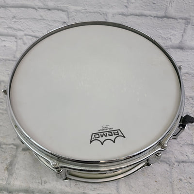 Slingerland Student Deluxe 5.5x 14 6 lug Snare White Marine Pearl