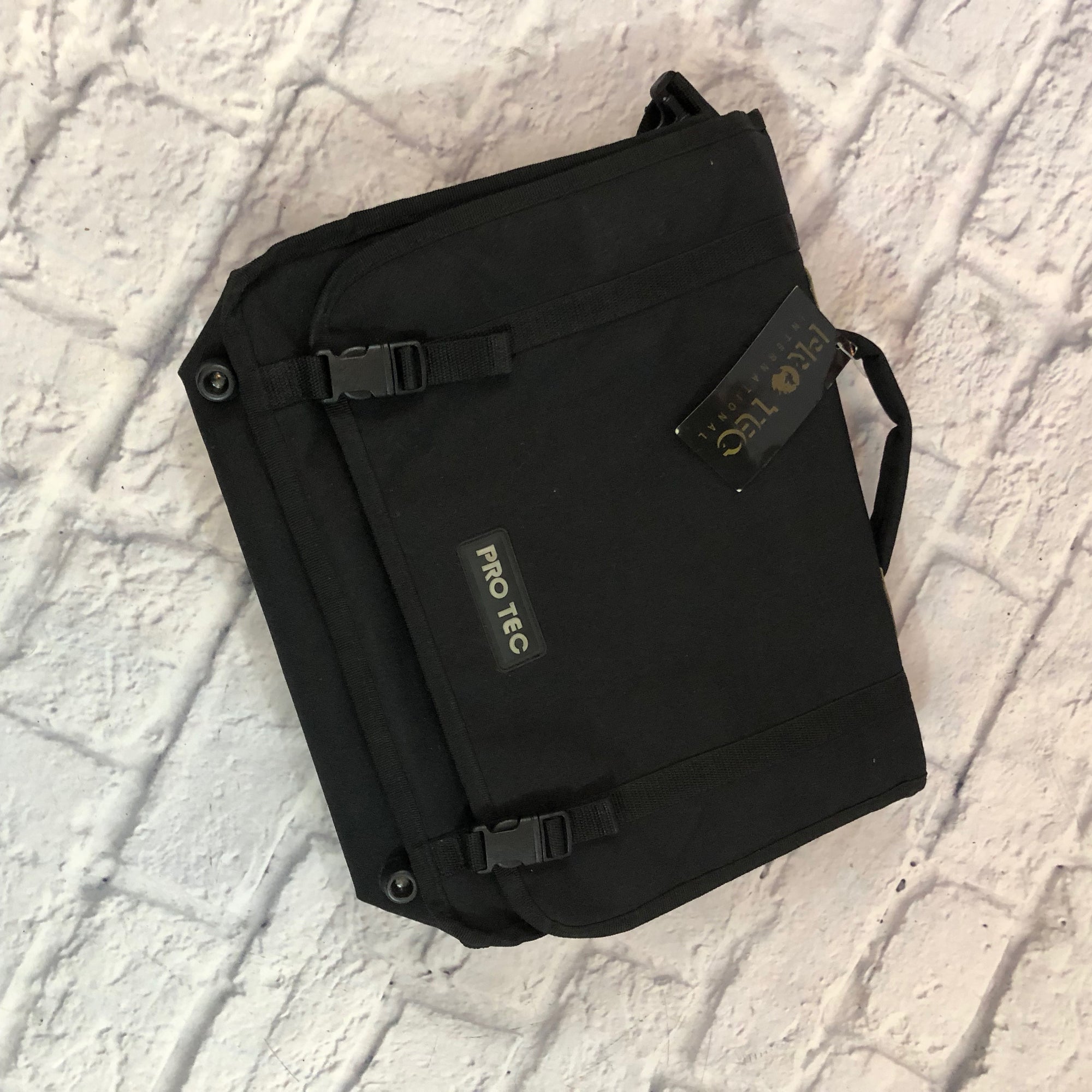 Pro Tec a-304 Clarinet or Lap Top Bag