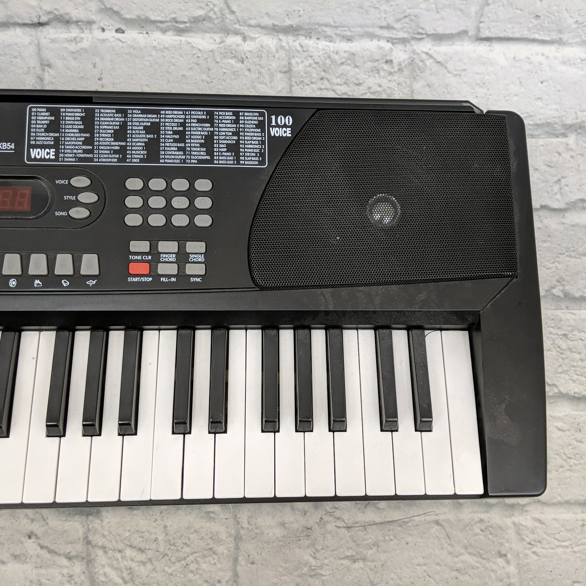 Huntington KB54 54-Key Portable Electronic Keyboard