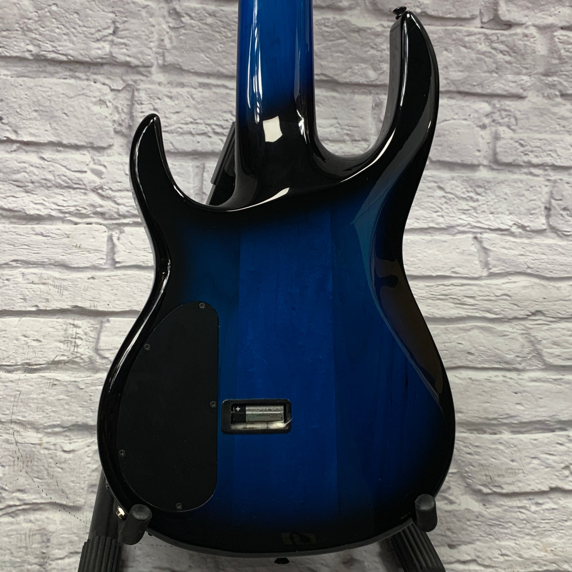 Carvin USA 6-String Bass Guitar Midnight Blue Burst