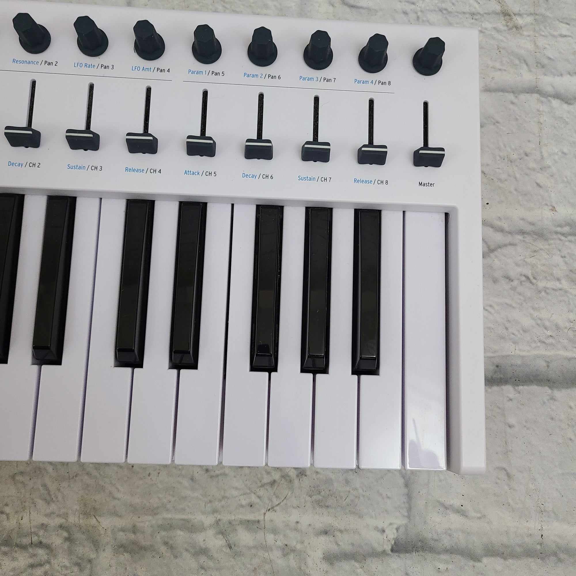 Arturia Keylab 49 Essential null