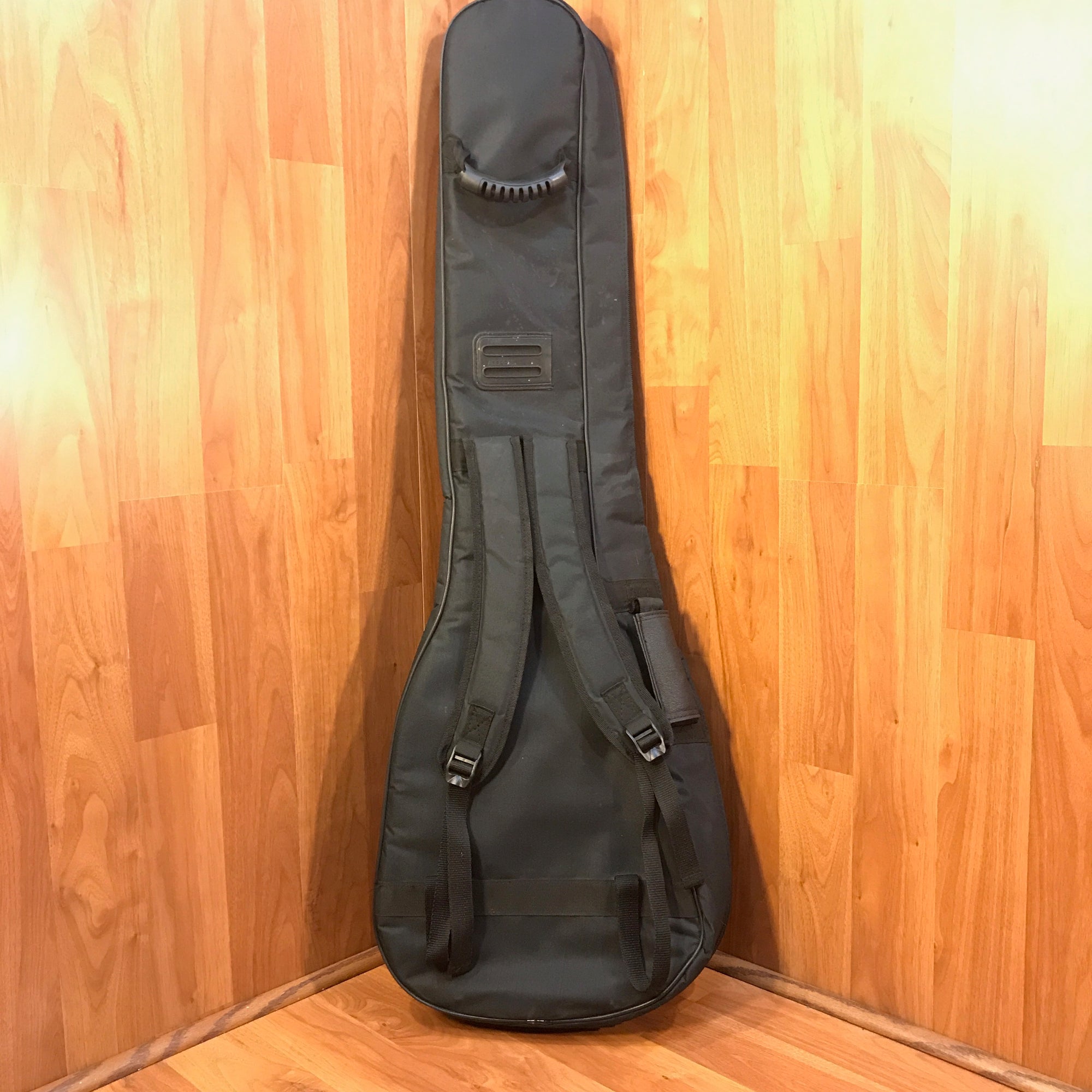 World Tour Deluxe Bass Guitar Gig Bag
