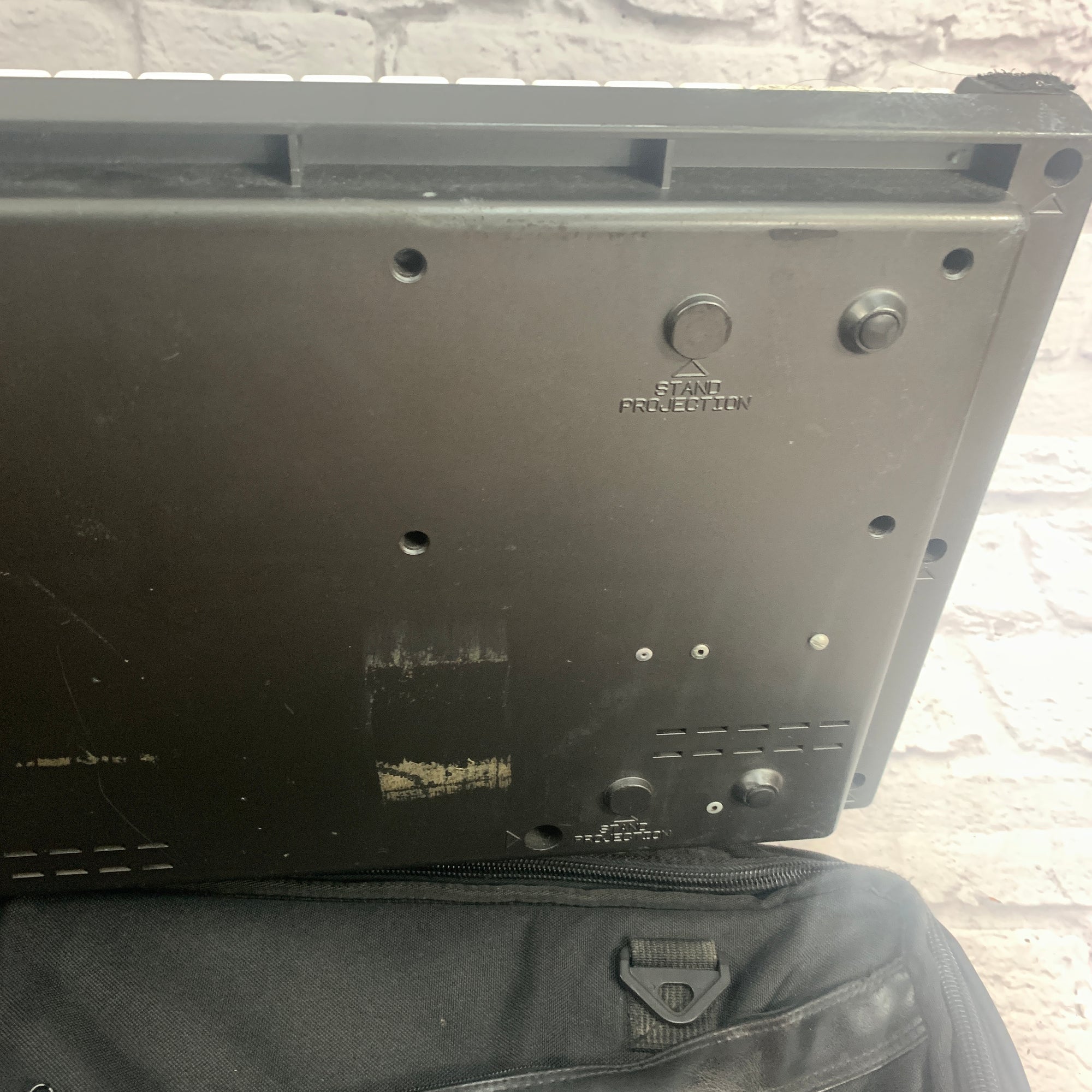 Roland E-5 Synth w/ Bag
