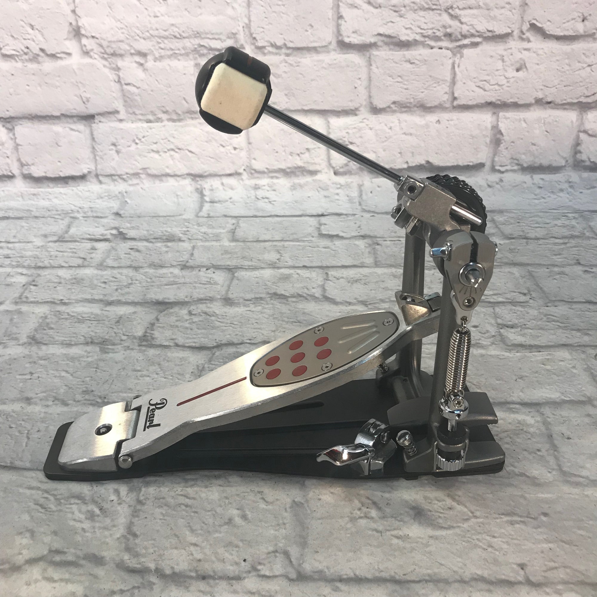 Pearl P2050C Eliminator Redline Single Pedal Chain Drive