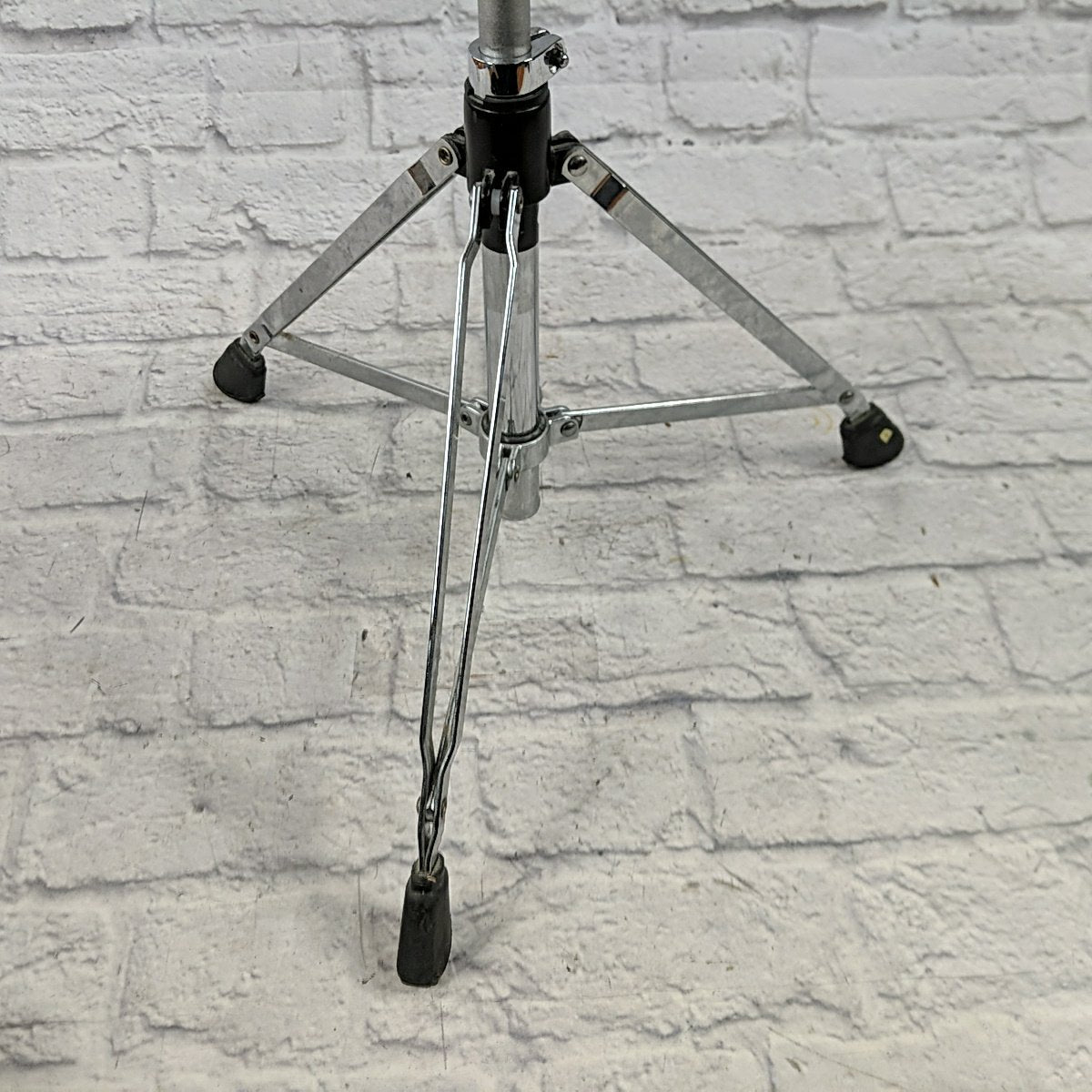 Gibraltar Saddle Drum Throne
