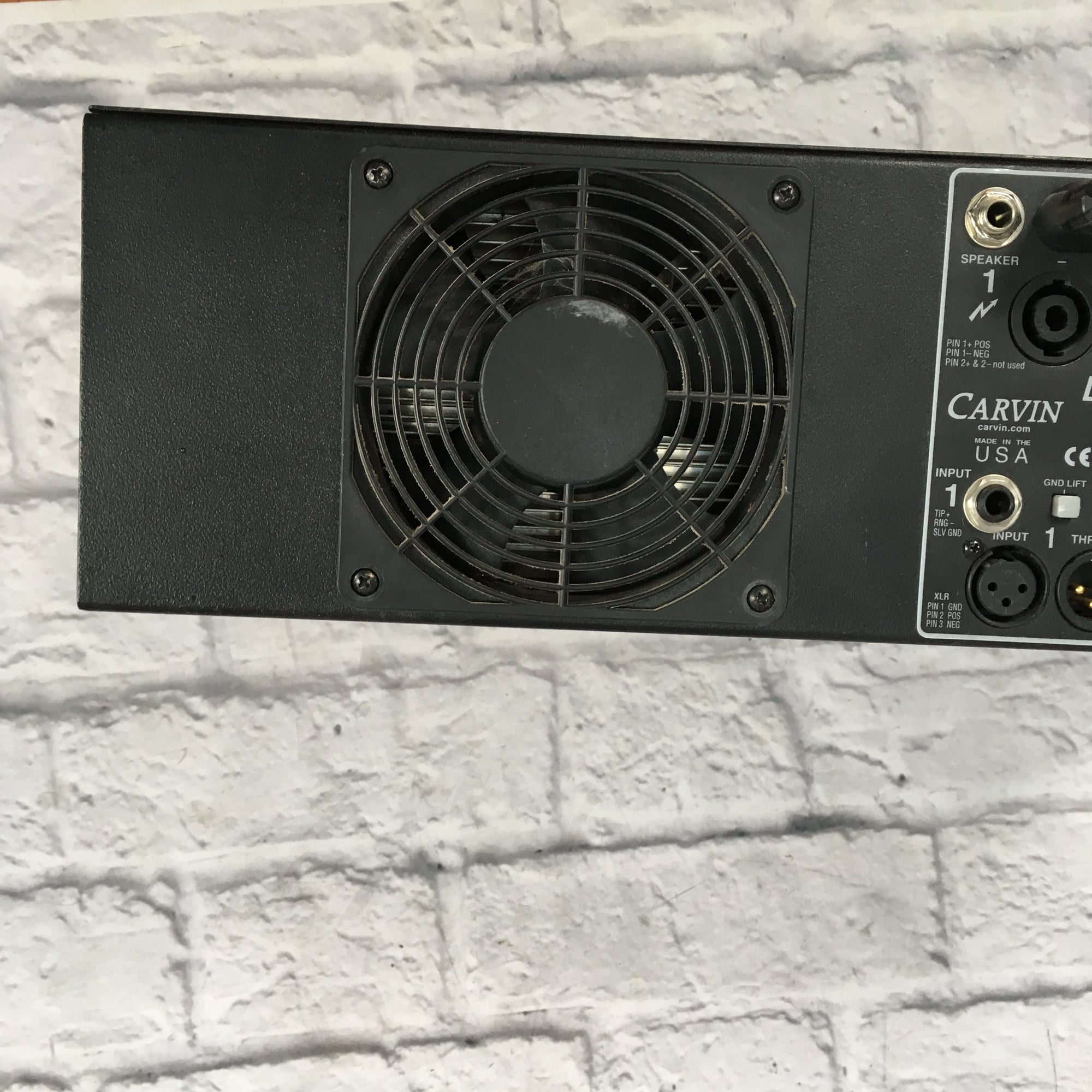 Carvin DCM2000 Power Amp