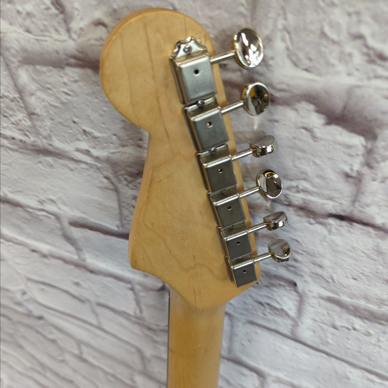 Unknown Stratocaster Copy Sunburst SSS