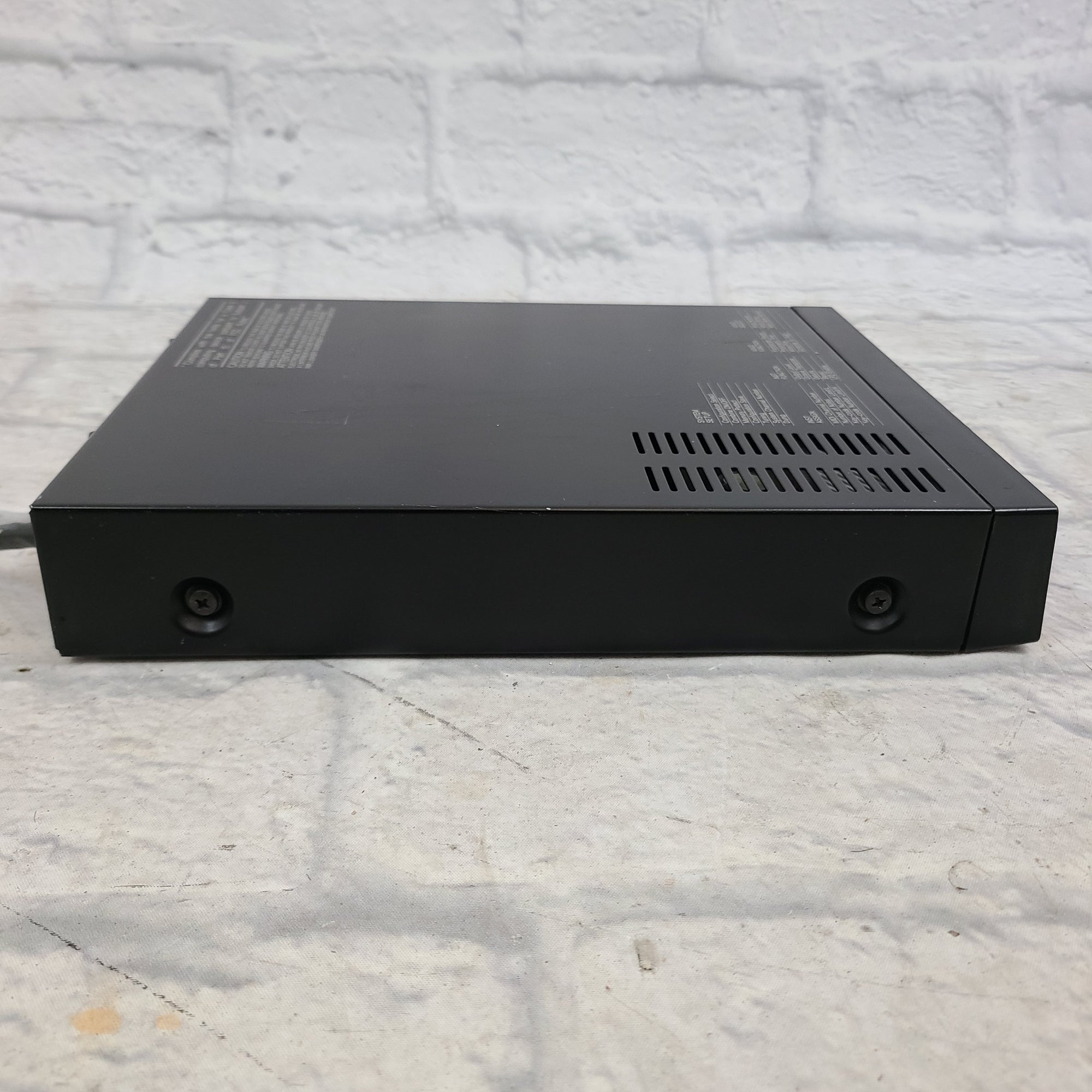 Yamaha FB-01 FM Sound Generator Rackmount Synth - Evolution