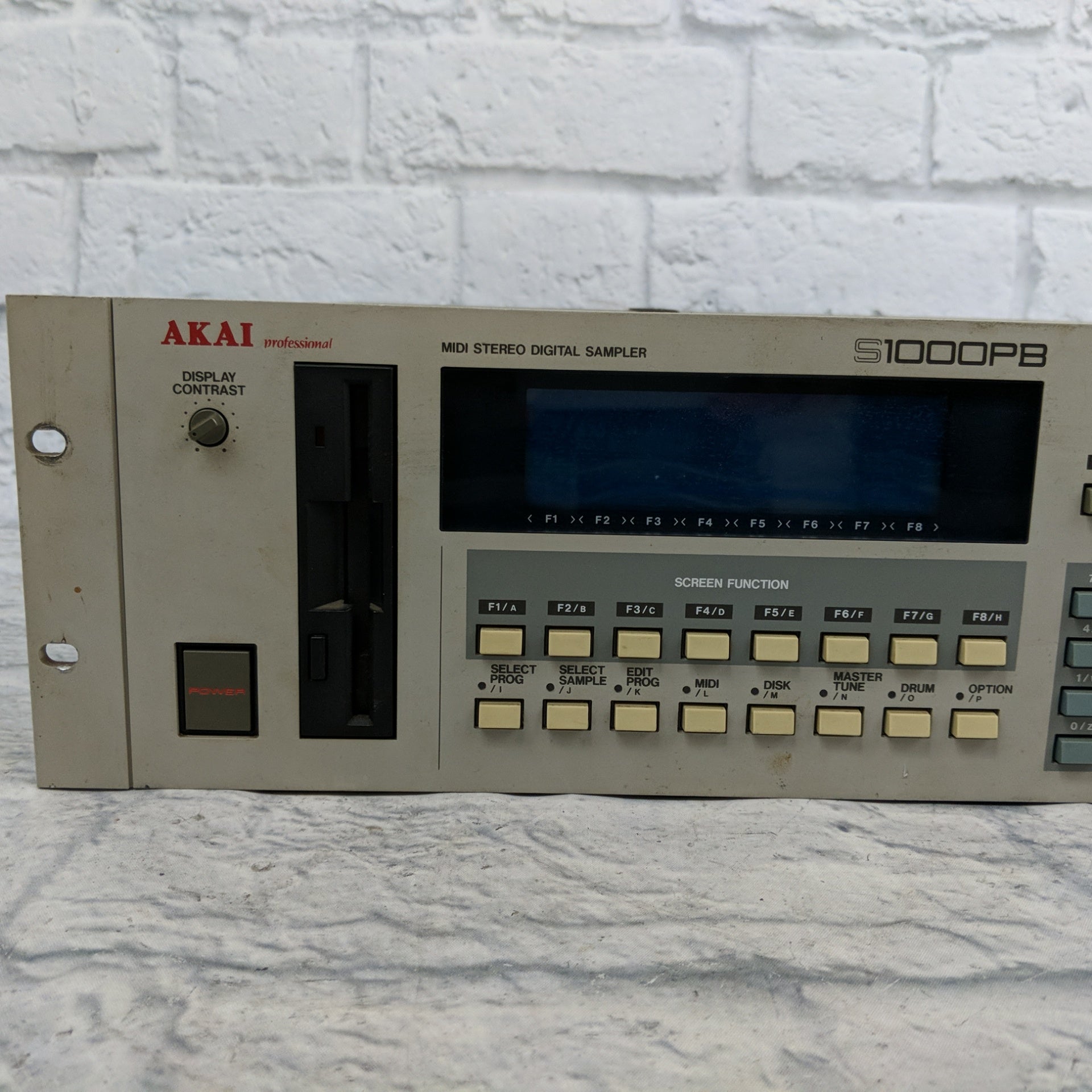 Akai S1000PB Midi Stereo Digital Sampler