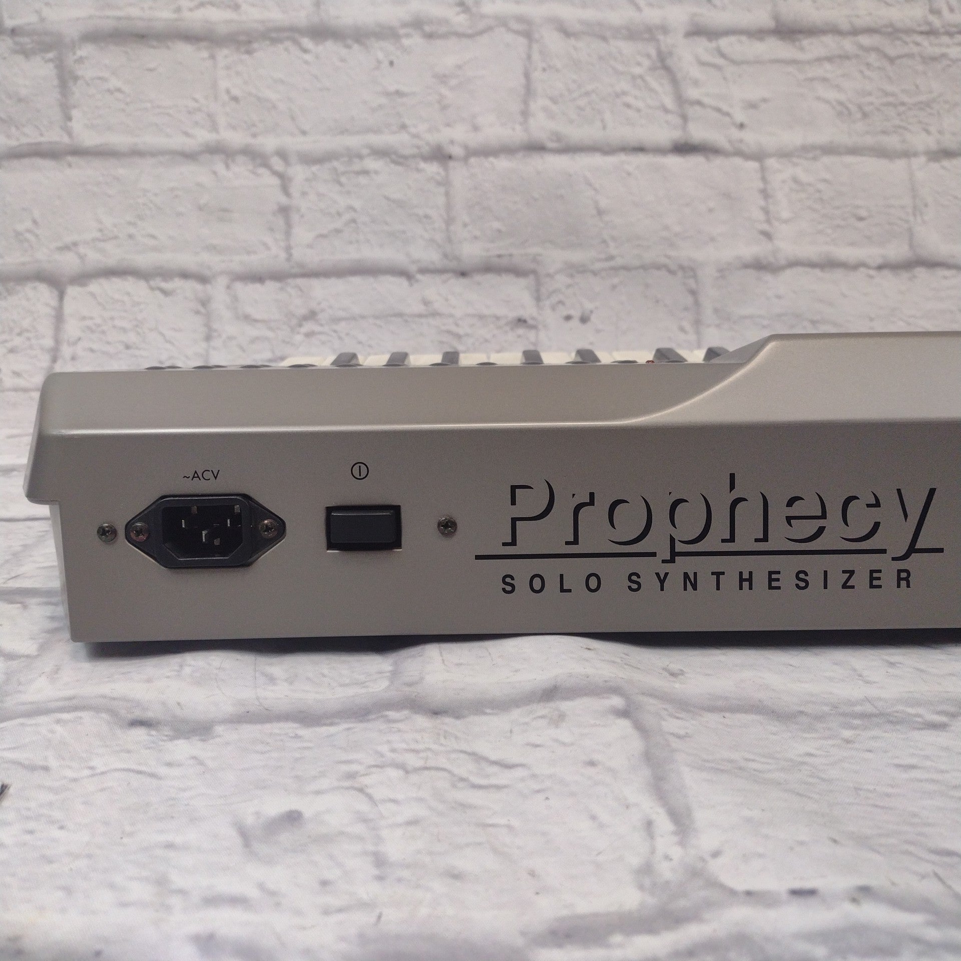 Korg Prophecy Analog Modeling Monophonic Synthesizer
