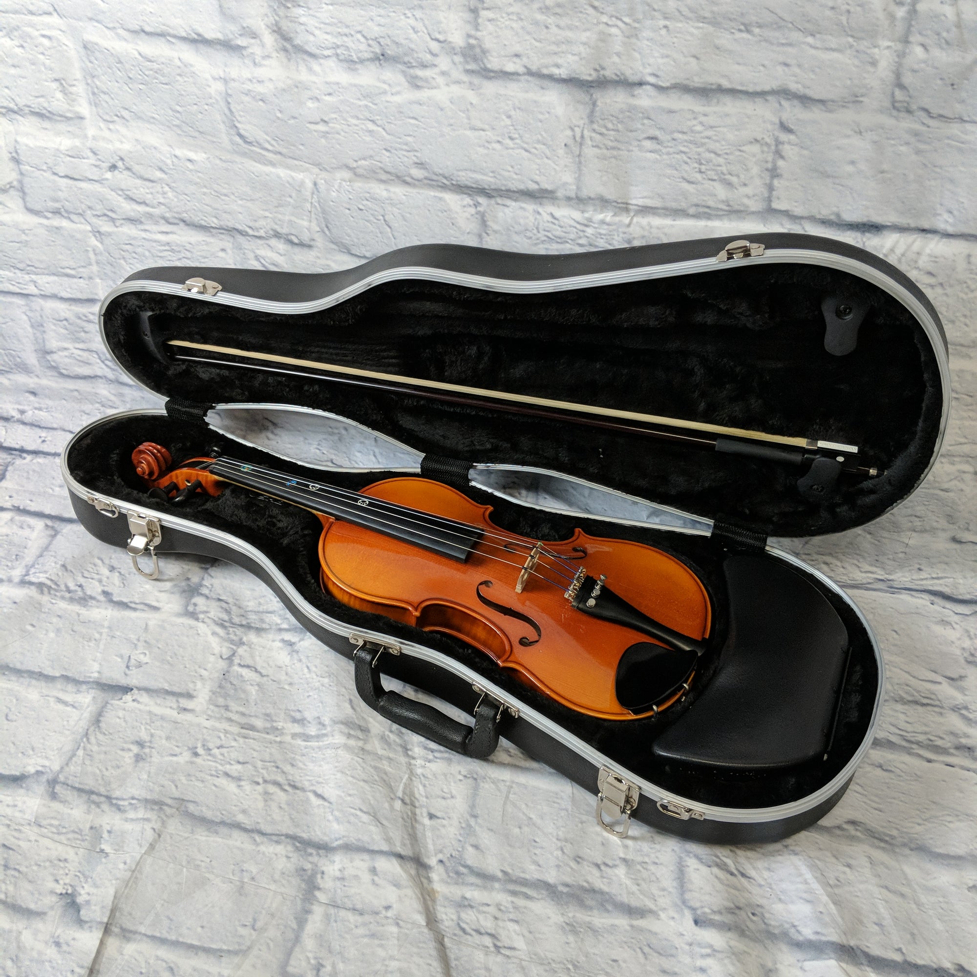 Becker Model 1000 4/4 Violin