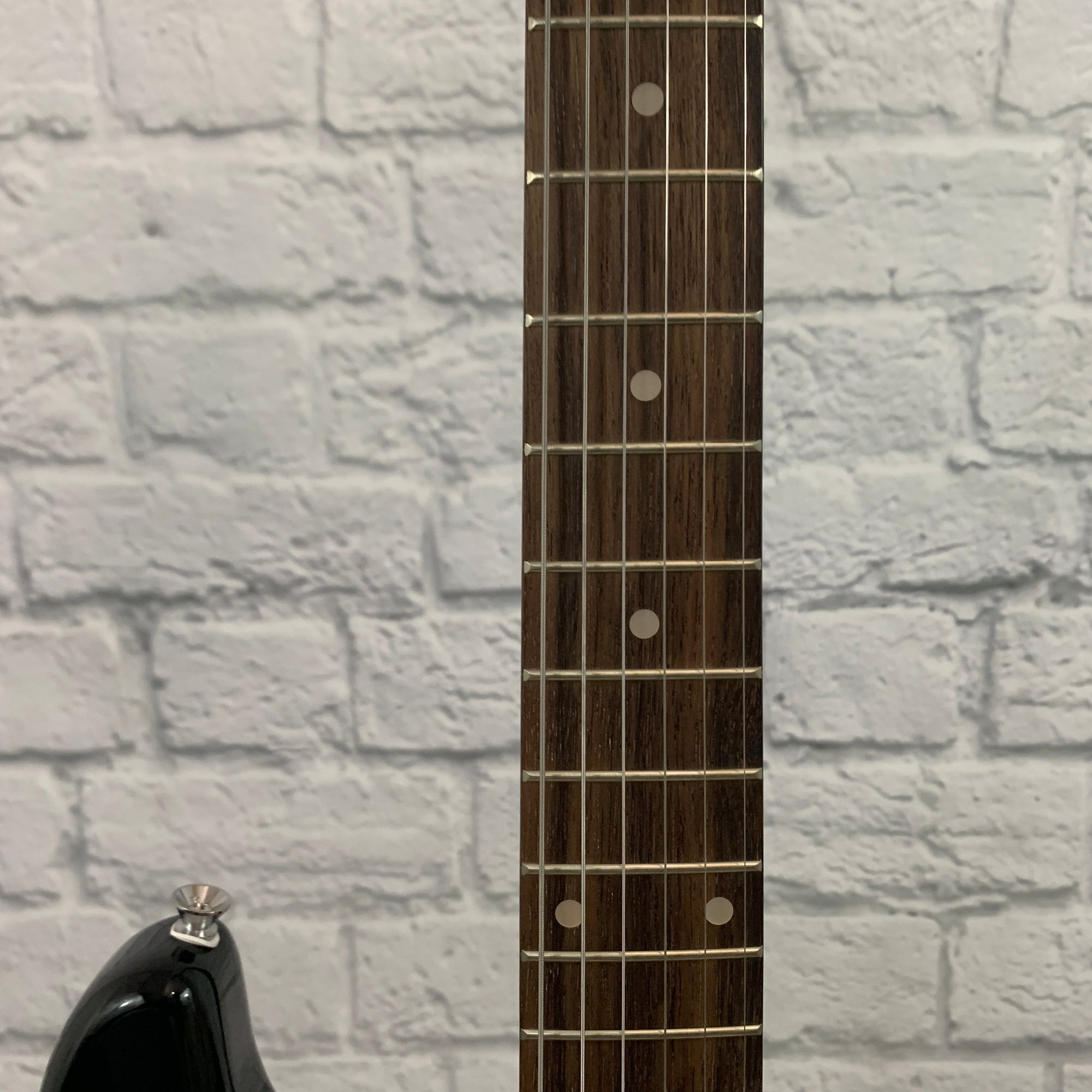Nashville Guitar Works 130 Double Cutaway - Sunburst, Rosewood Fretboard