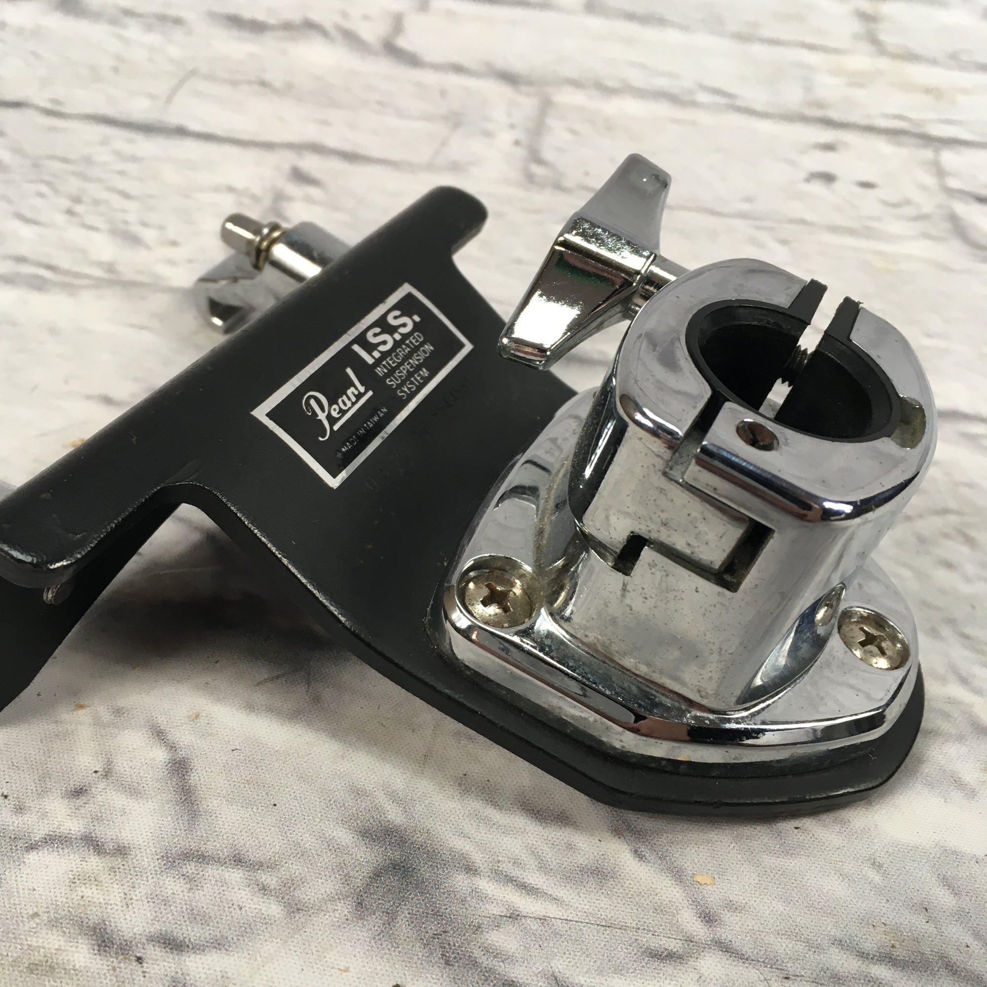 Pearl ISS Suspension Mount