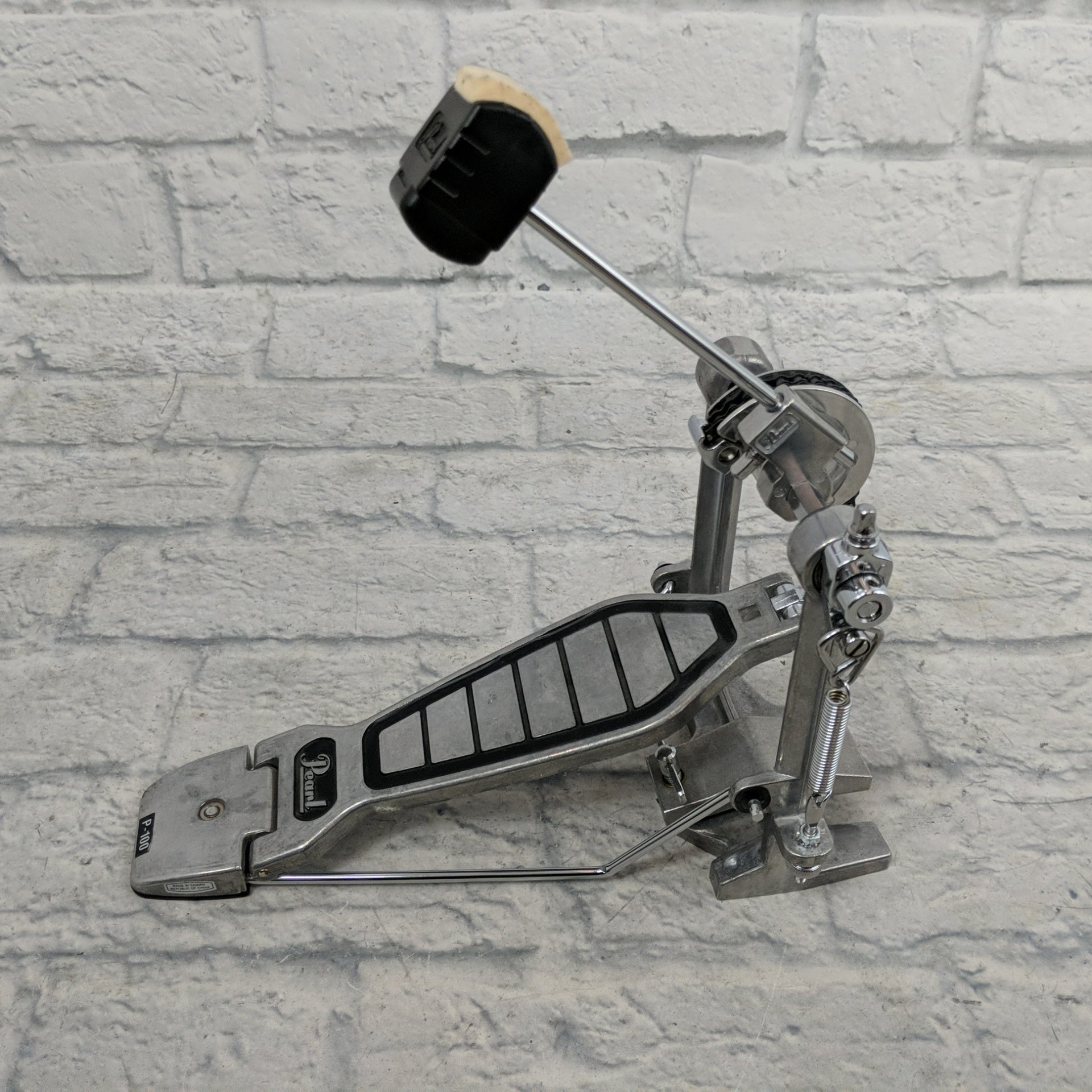 Pearl P-100 Single Kick Pedal
