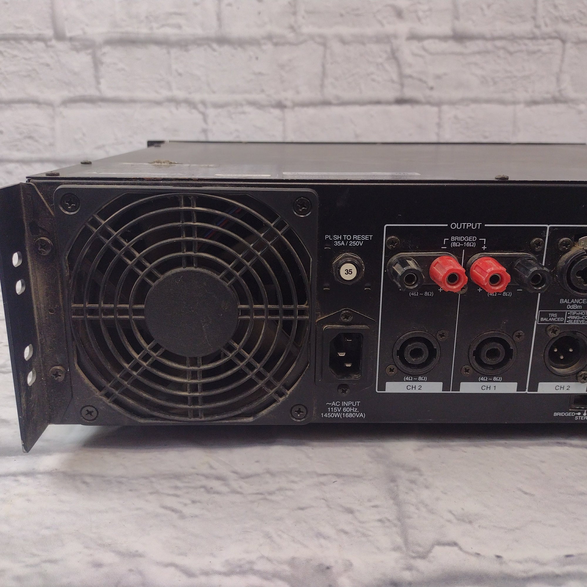 Samson S2000 Power Amp