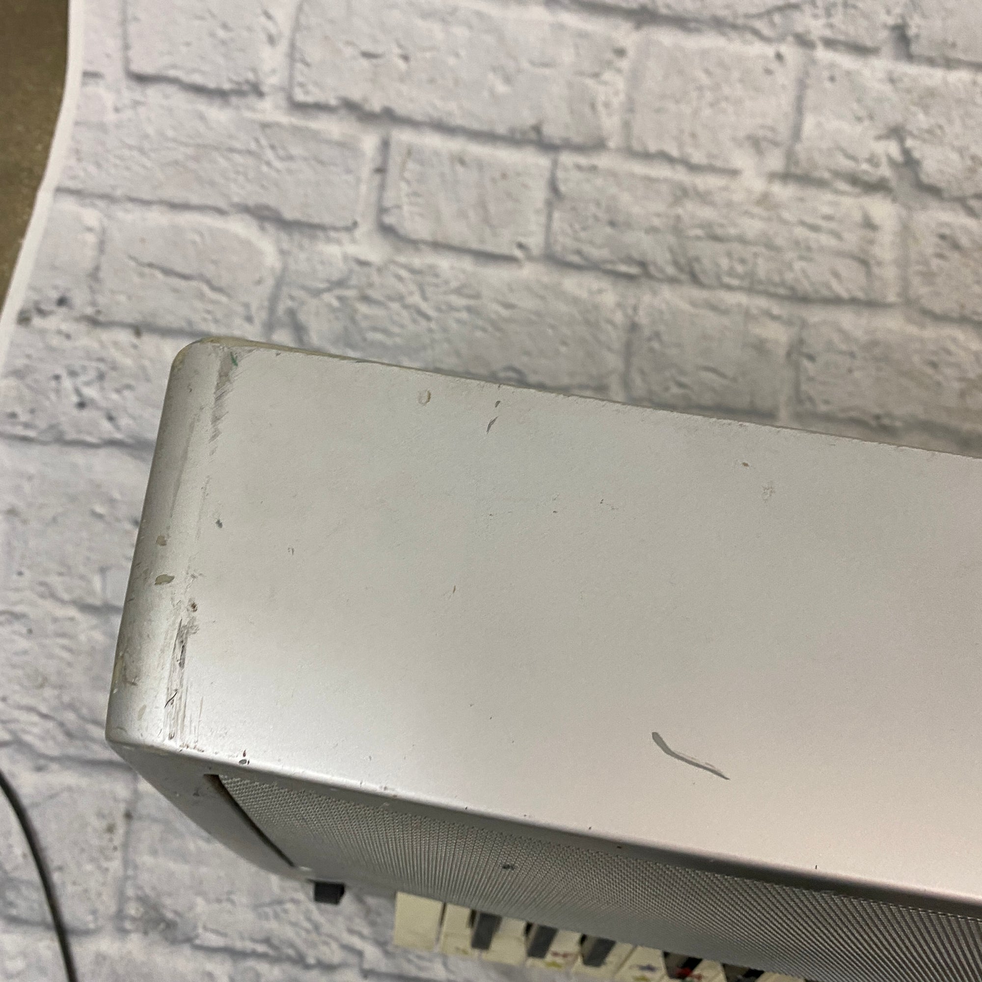 Yamaha Portable Grand DGX-200 76-Key Digital Piano