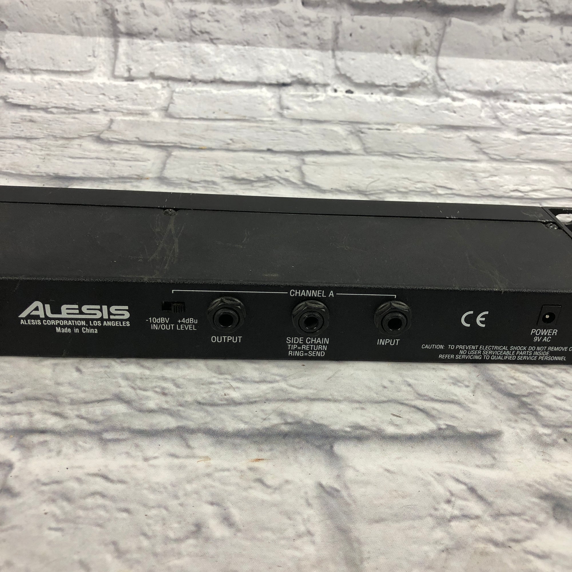 Alesis 3630 Rack Mount Compressor - Evolution Music