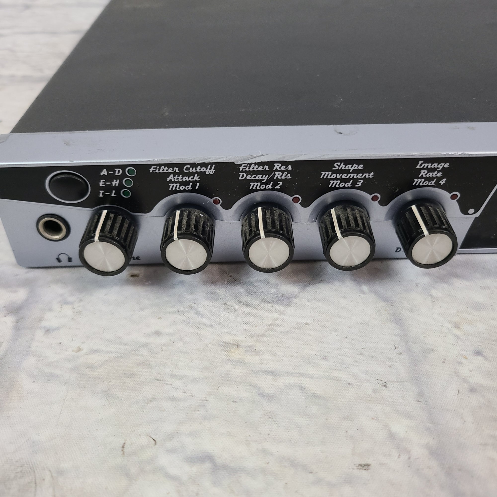 EMU Vintage Pro Rackmount Synth Module - Evolution Music