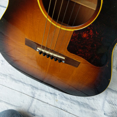 Gibson LG1 Acoustic Guitar 1957