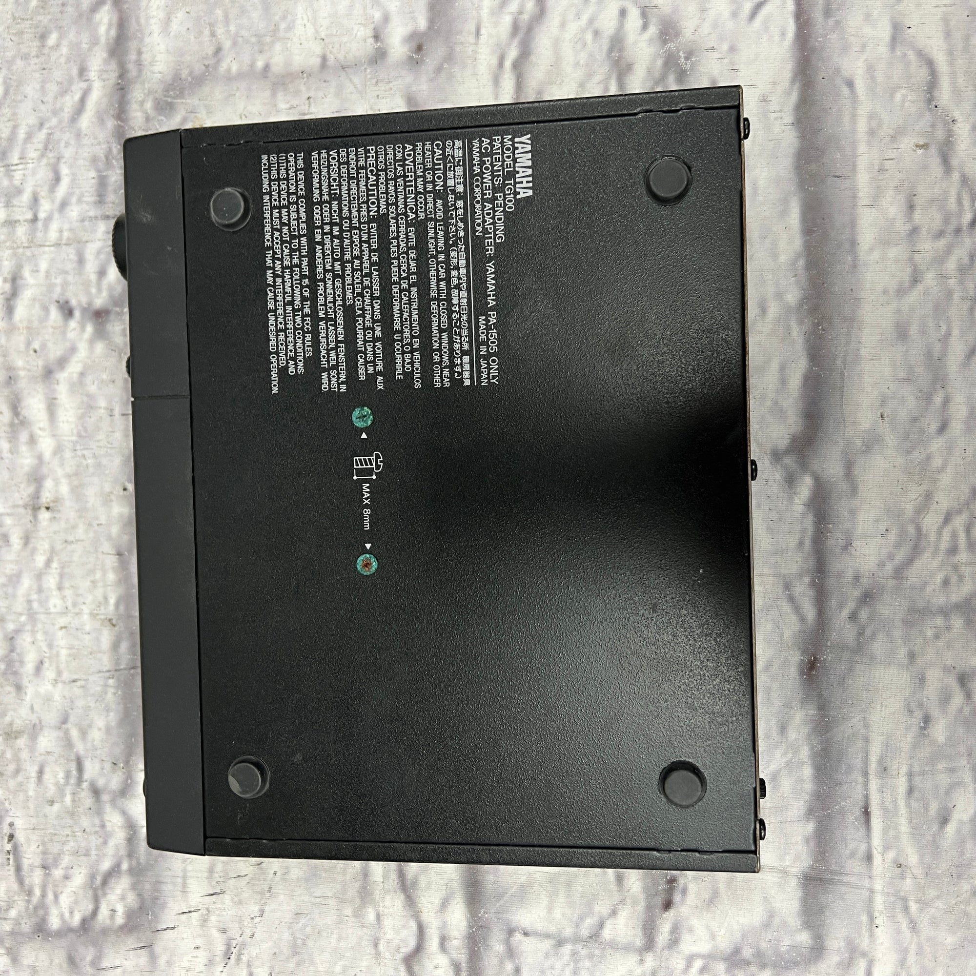 Yamaha TG100 Digital Synth