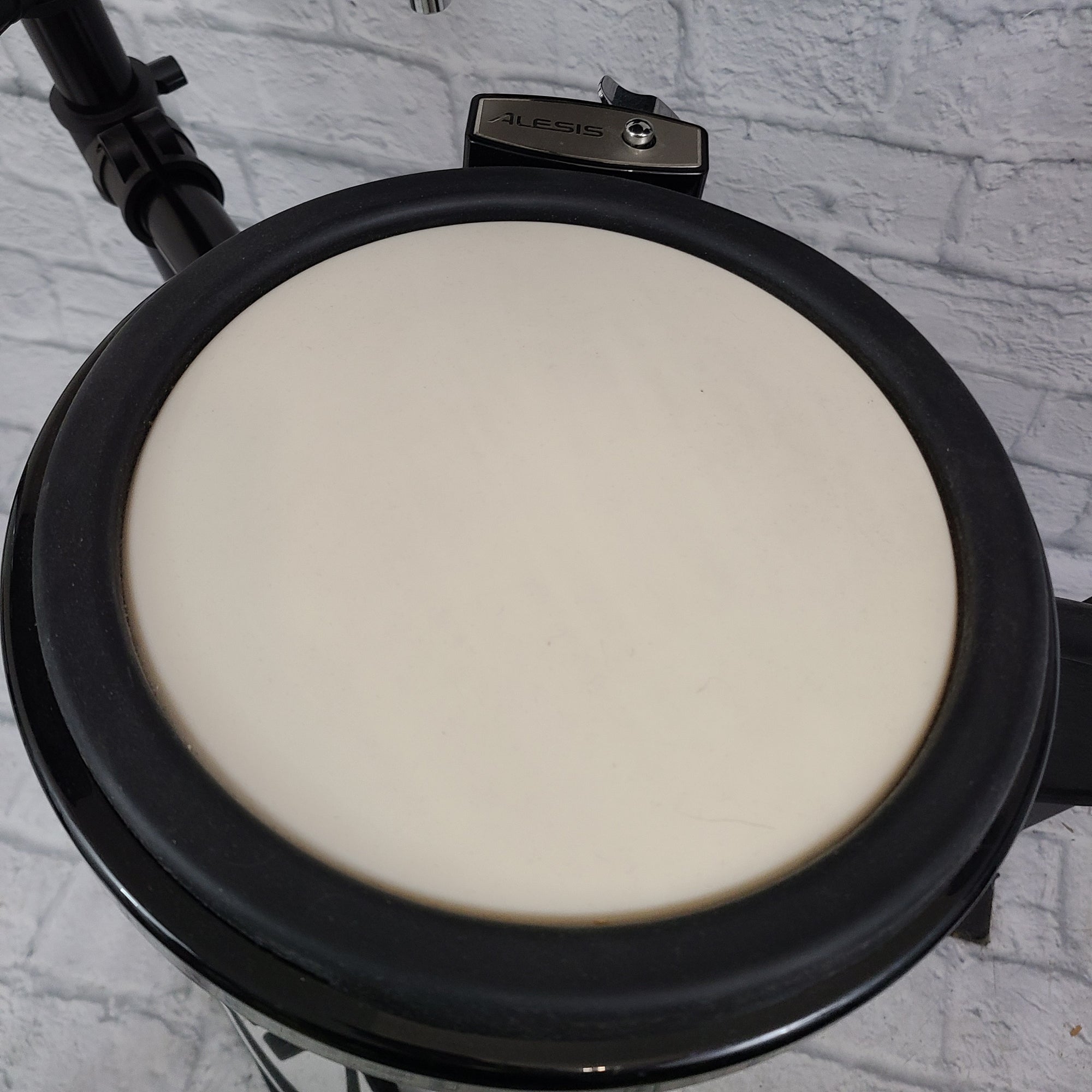 Alesis DM-8 Electric Drum Kit