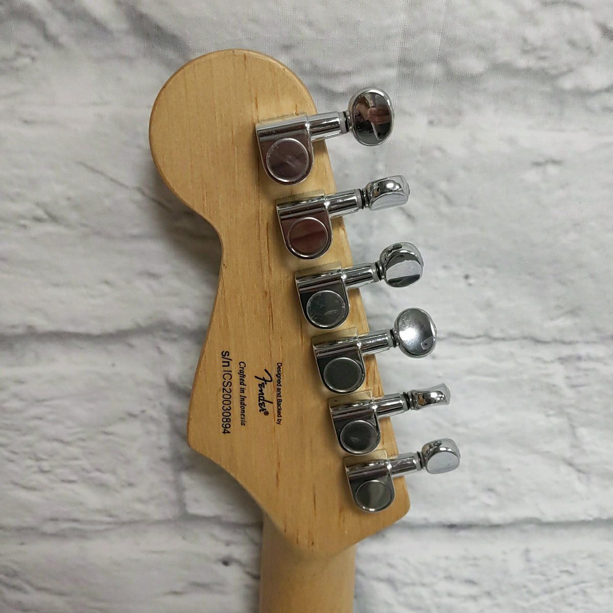 Fender Squier Mini Electric Guitar - White