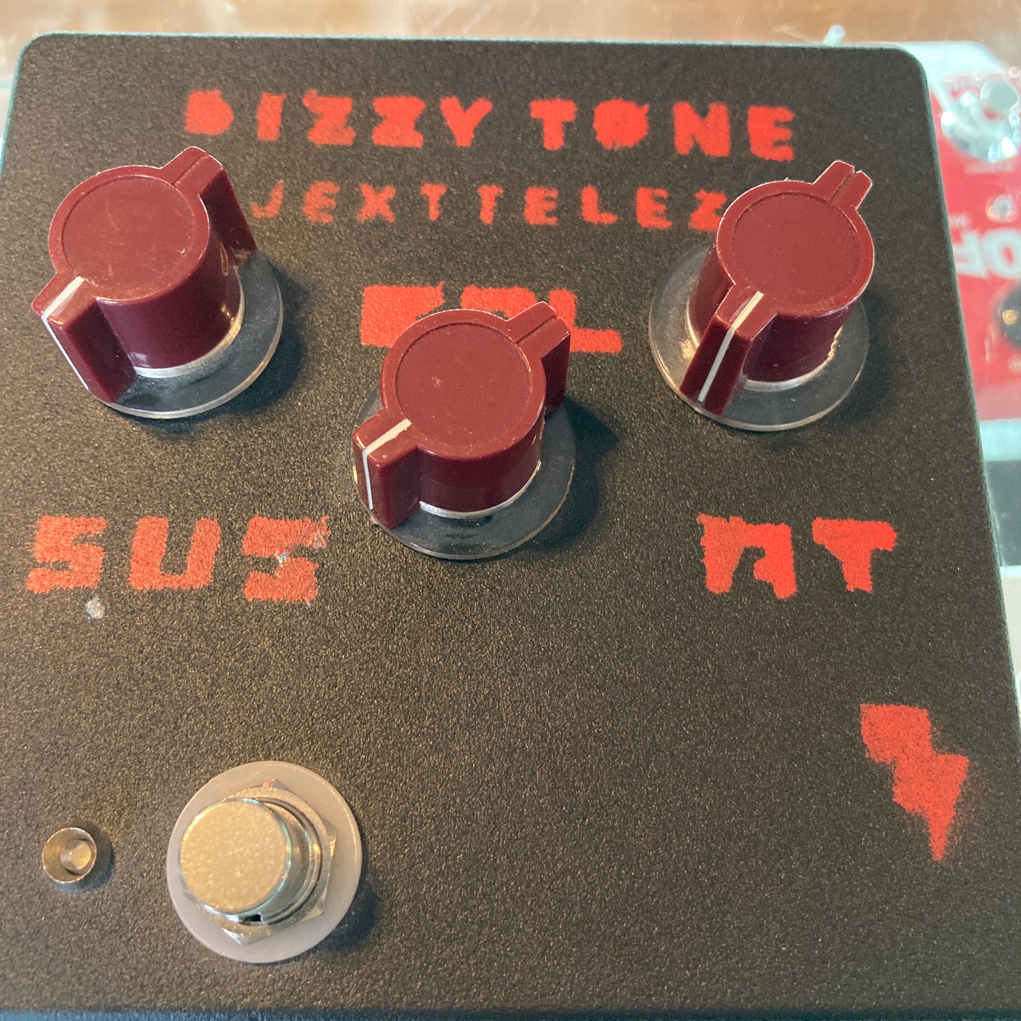 Jext Telez Dizzy Tone Limited 2018 Red V7 Fuzz Pedal - Evolution Music