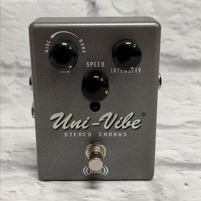 Dunlop Uni-Vibe Stereo Chorus Pedal UV-1SC