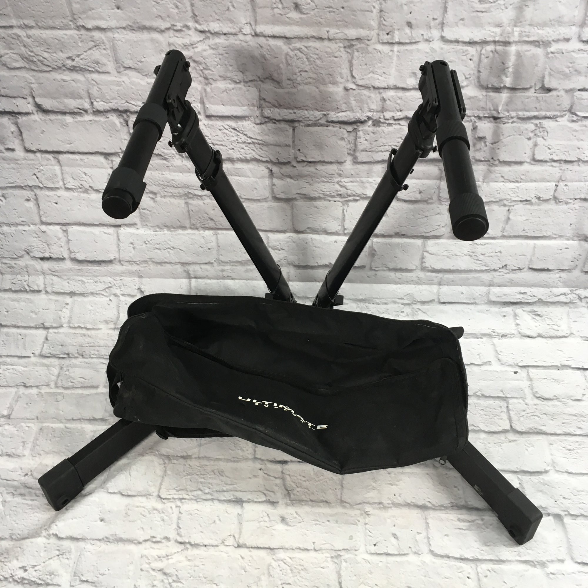 Ultimate Support V-Stand Pro Keyboard Stand with bag