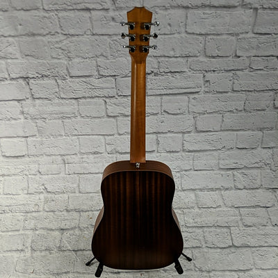 Taylor BT-1 Baby Taylor Travel Acoustic Guitar