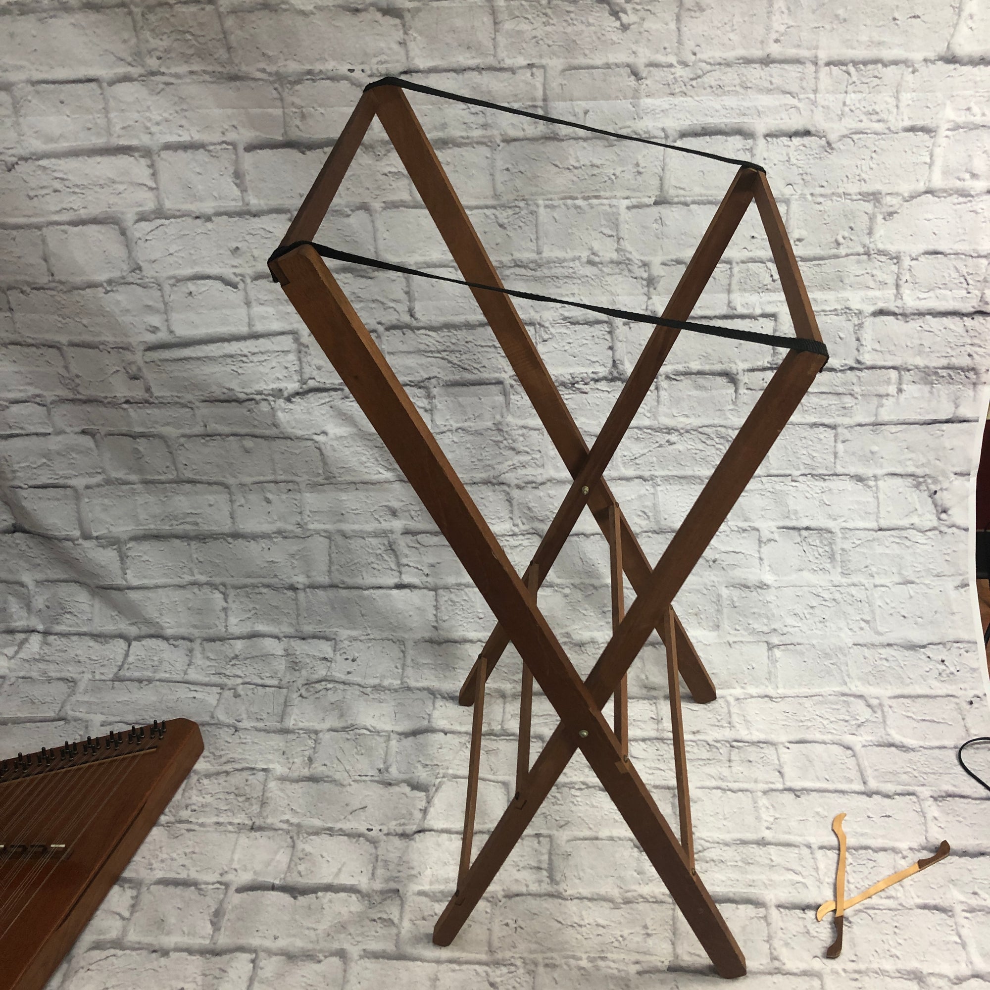 Dusty Strings D-10 Hammer Dulcimer with Bag & Stand