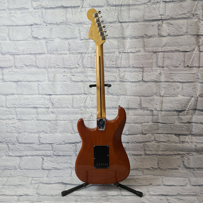 Fender Vintera '70s Stratocaster Electric Guitar, Maple Fingerboard