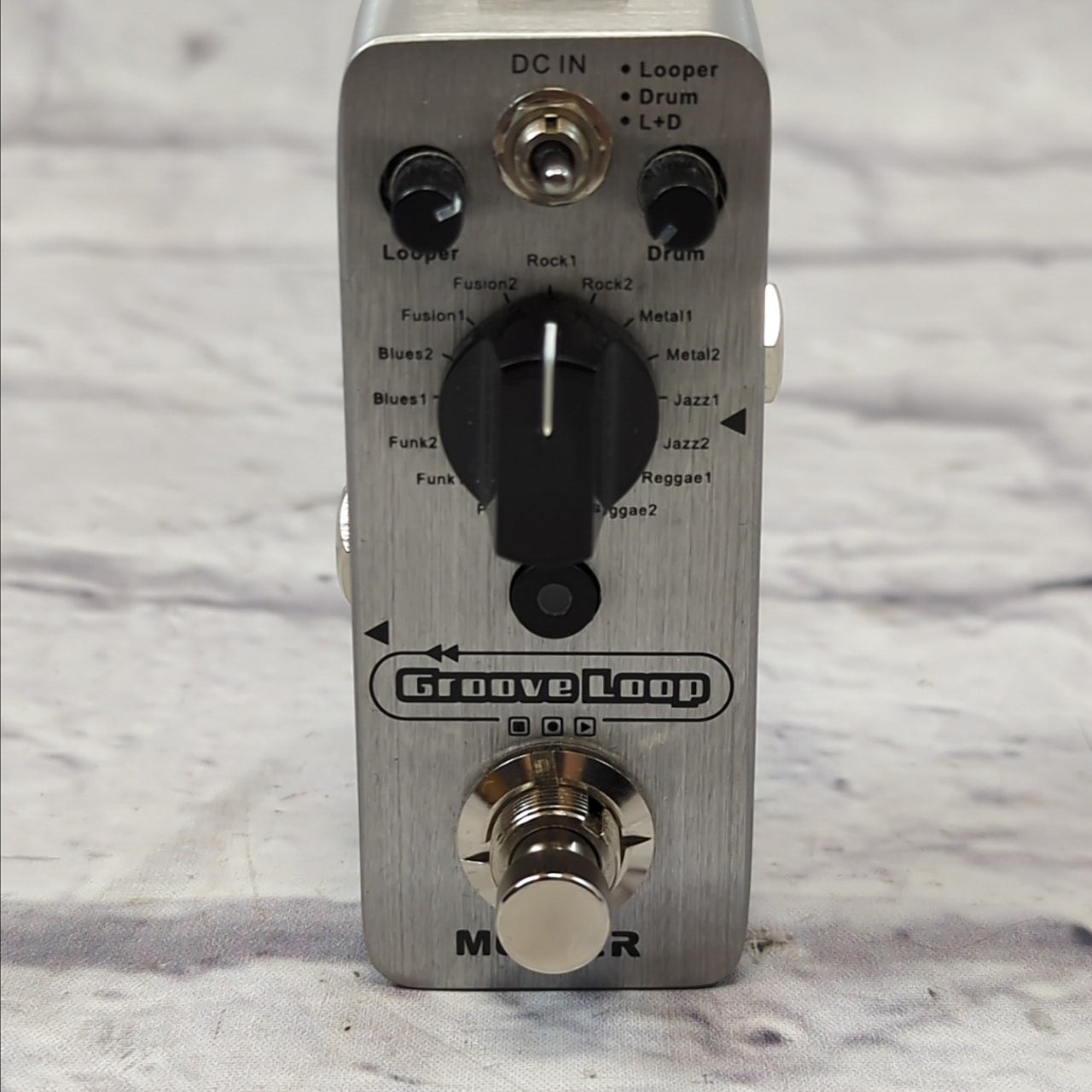 loop pedal drum machine Mooer GrooveLoop Loop Drum Machine Pedal