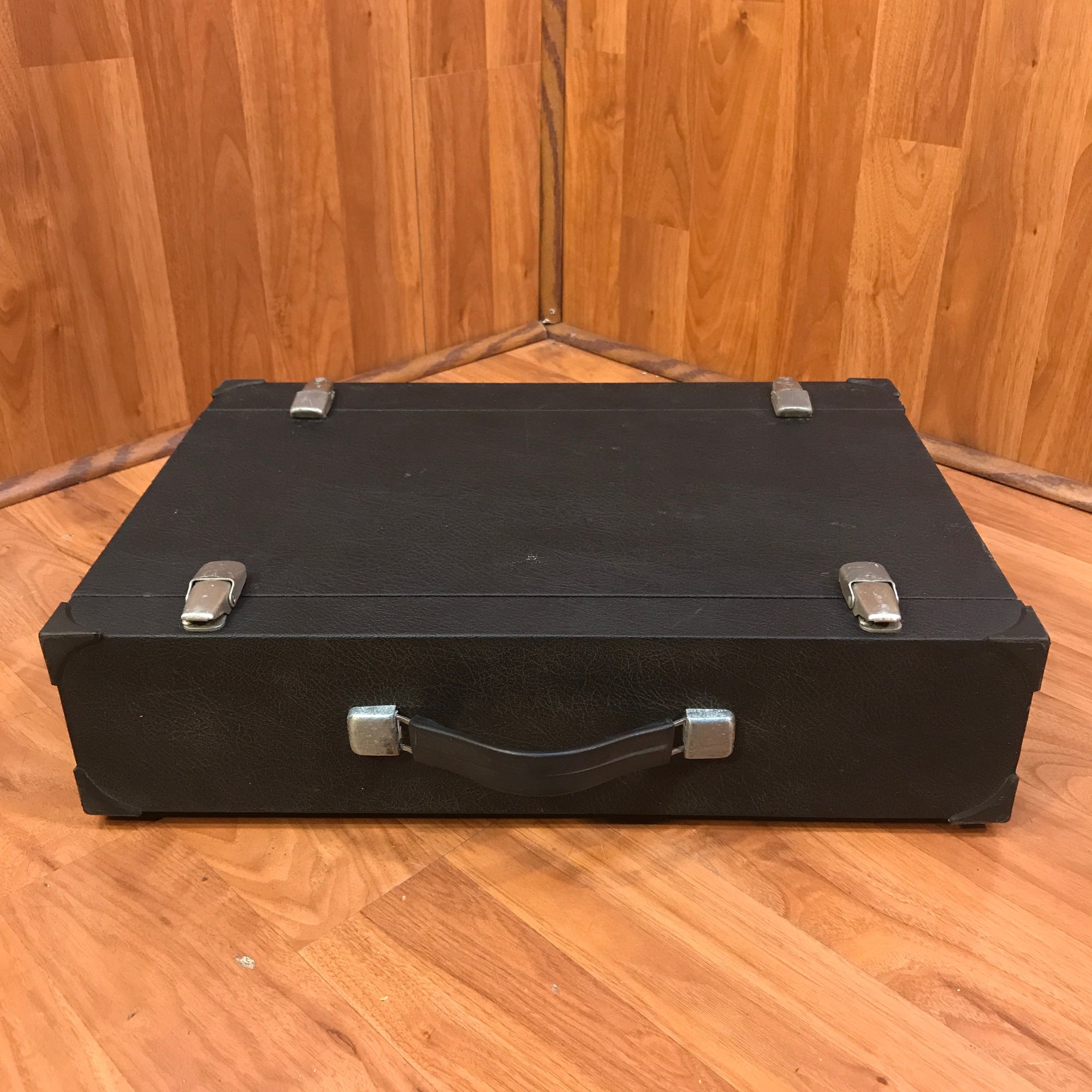 Shure A30A Mixer w/ Carrying Case