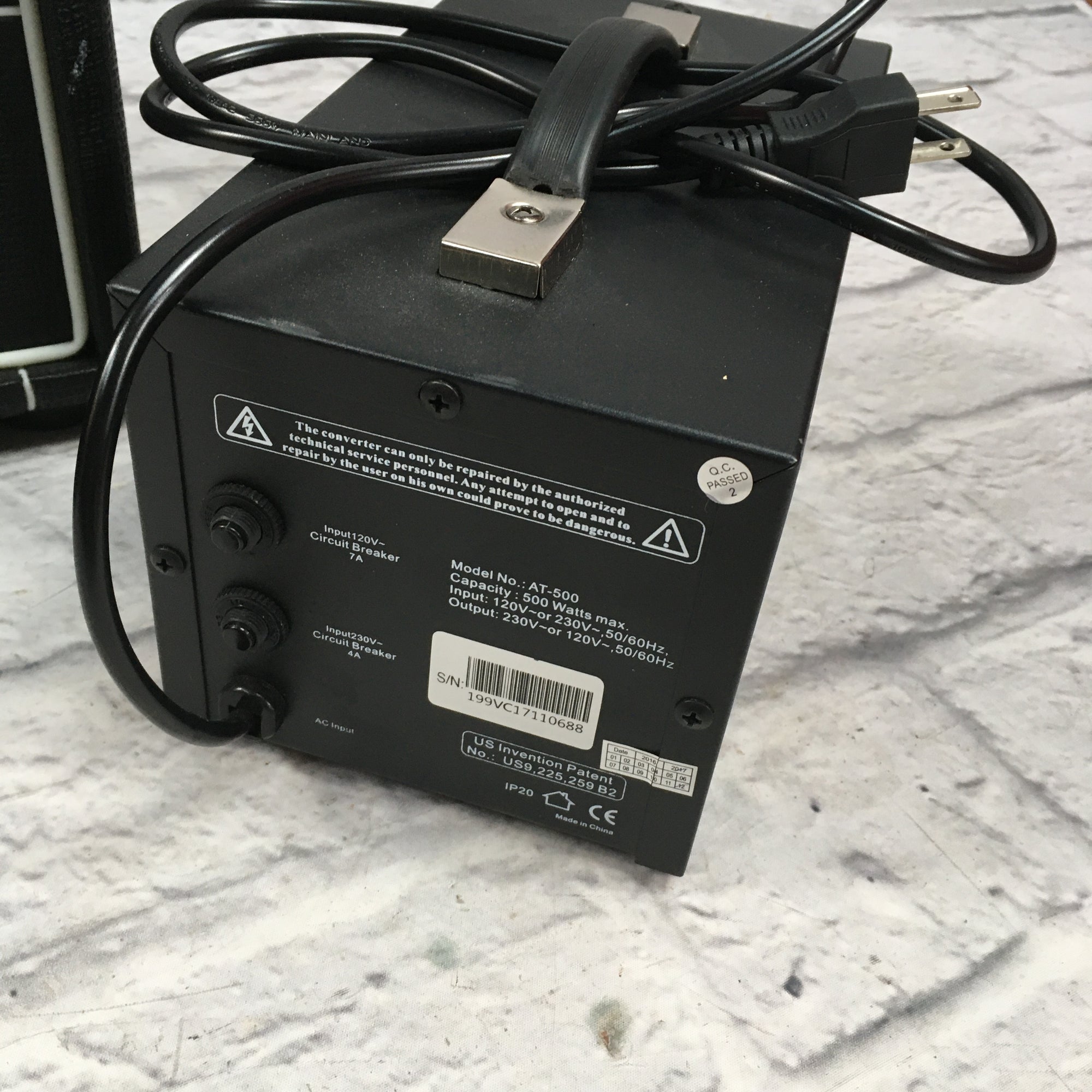 Hiwatt T20HD European Amp Head with Step Down Converter