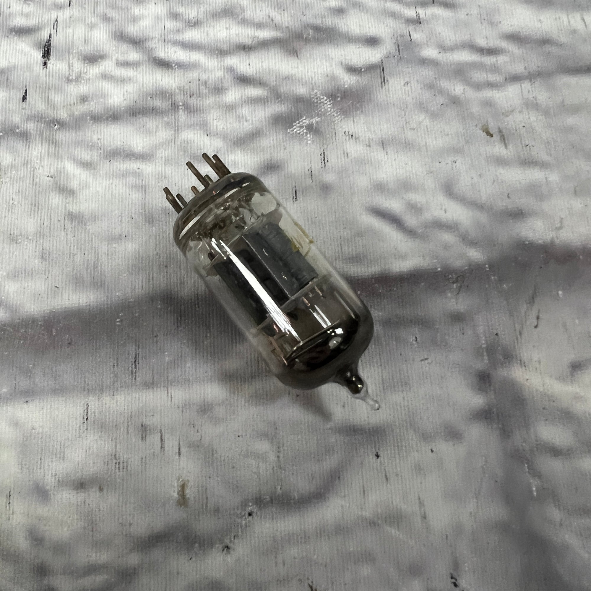 Sylvania 12AU7A Amplifier Tube