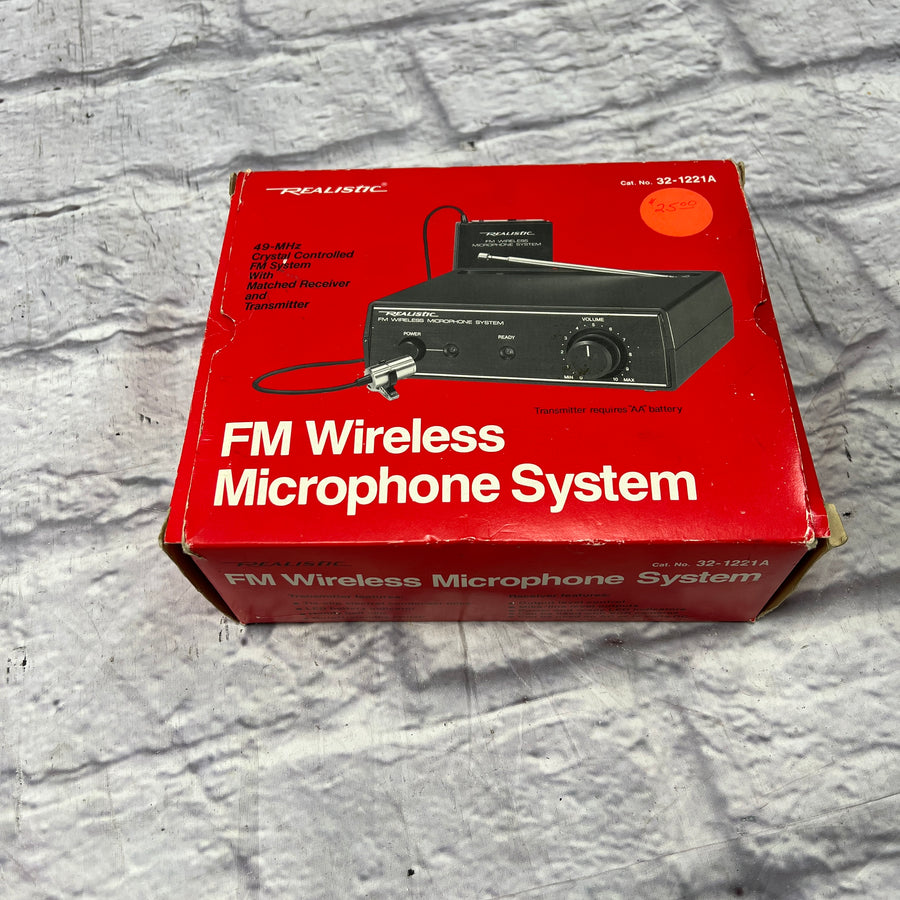 Realistic FM Wireless Microphone System