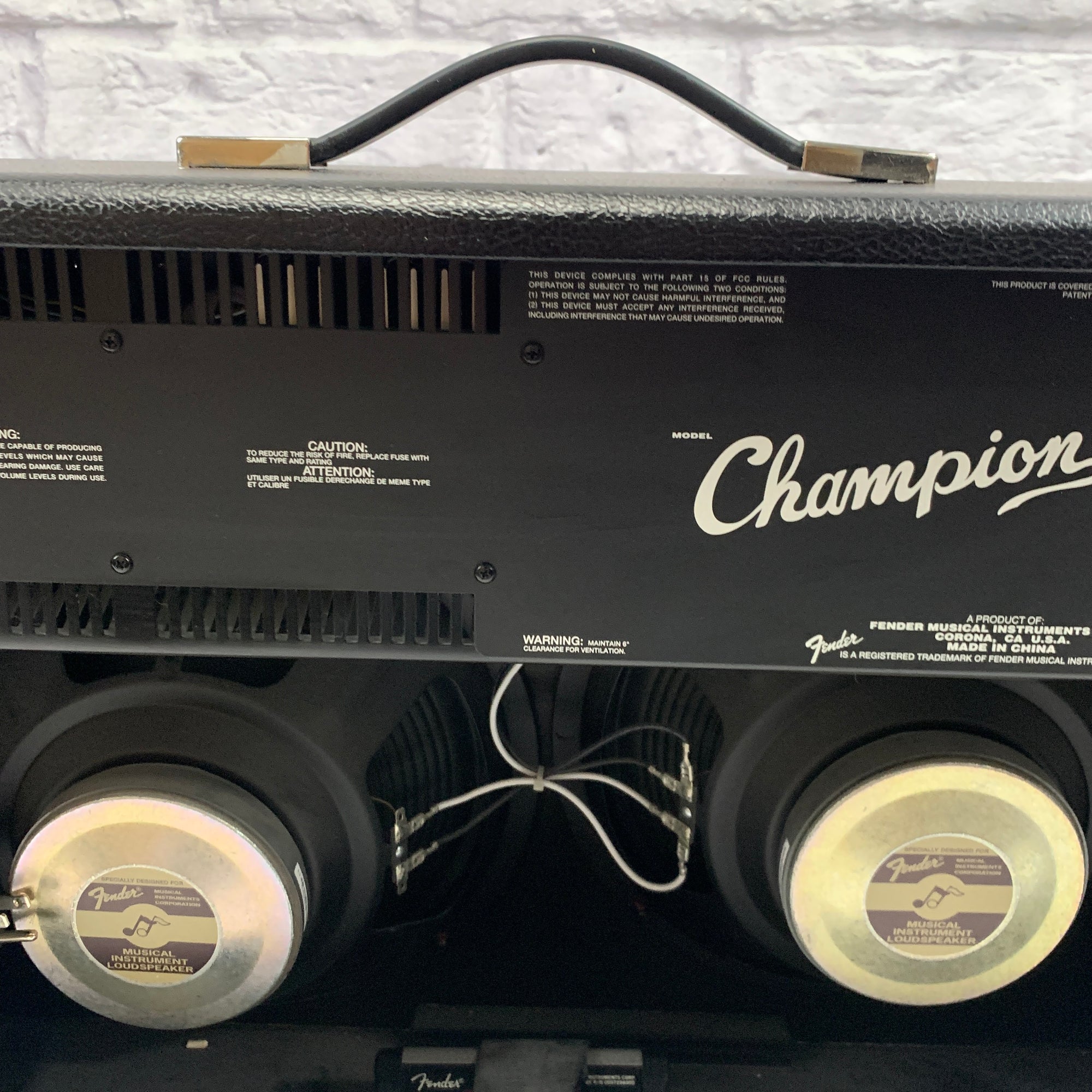 Fender Champion 100 2-Channel 100-Watt 2x12" Solid State Guitar Combo