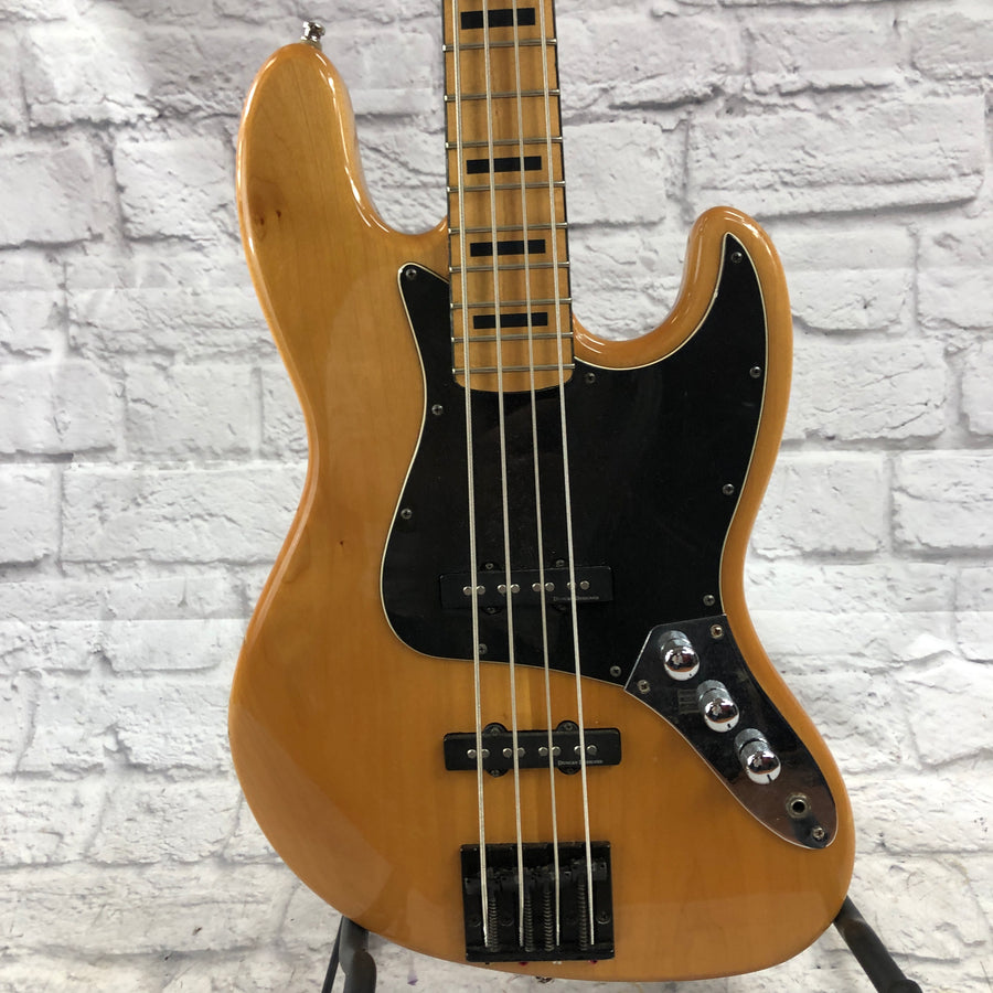 Squier 4 String Jazz Bass