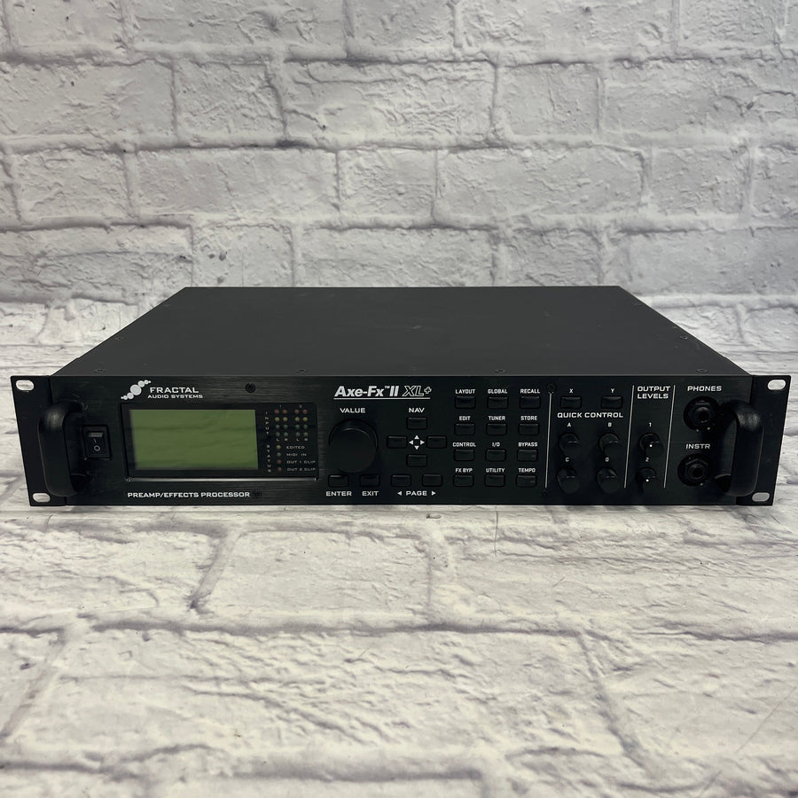 Fractal Audio AXE FX II XL Guitar Amp Head