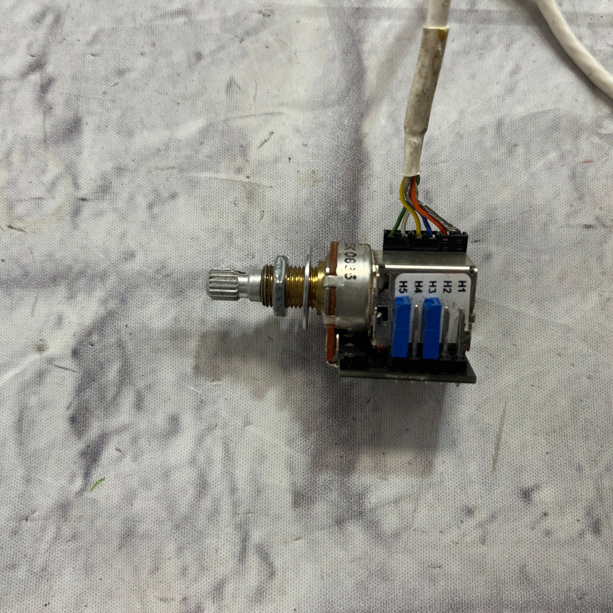 EMG 81TW Active Humbucker with Coil Tap