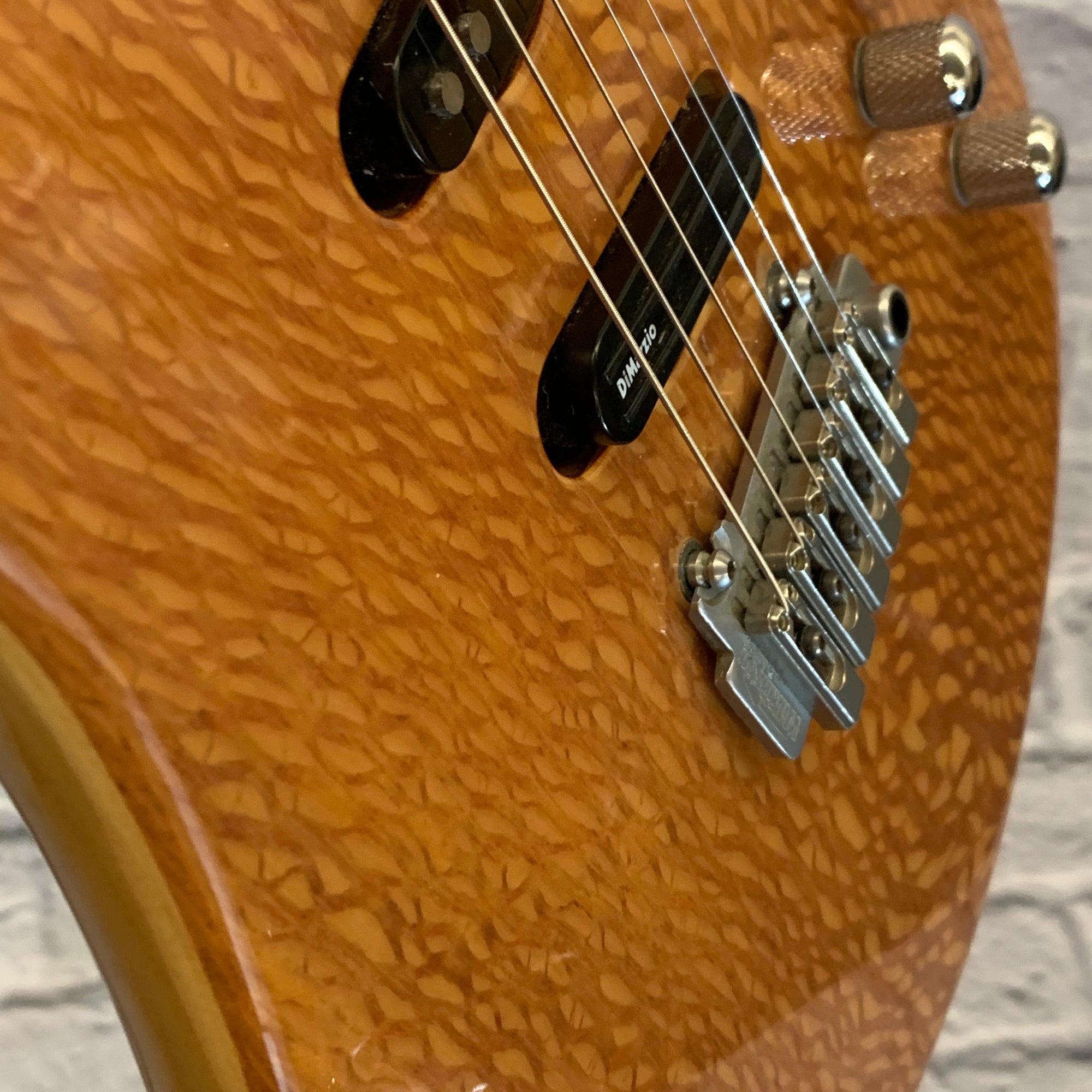 RT Custom Handmade Strat with Australian Lacewood Body