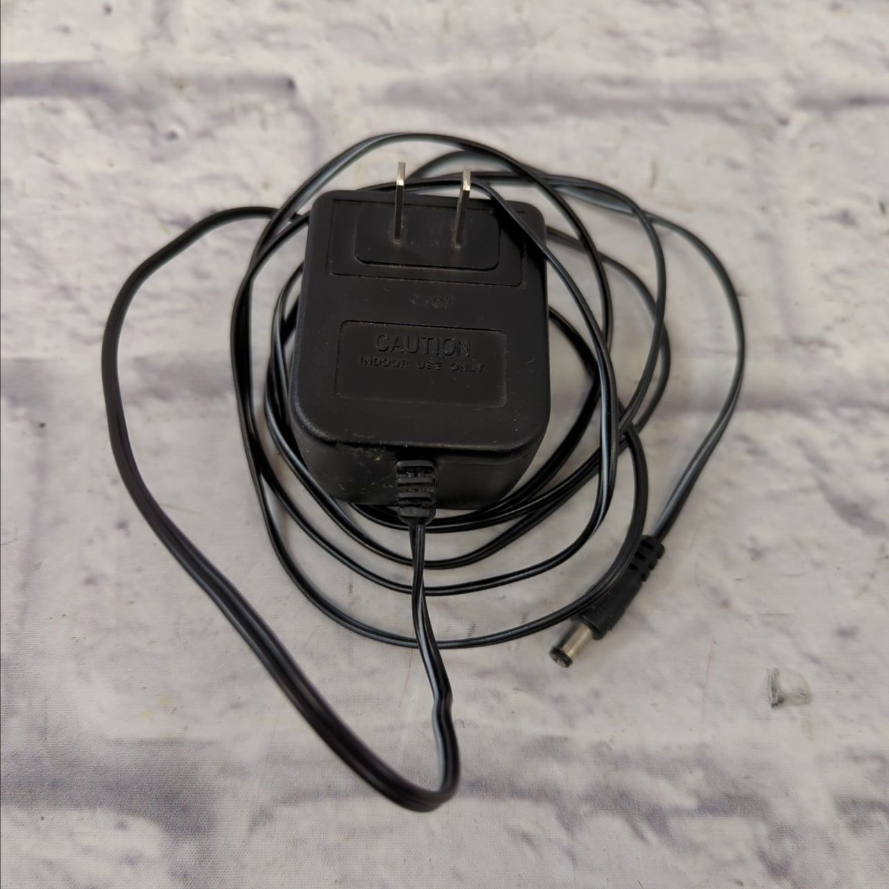 Ibanez 9 Volt Pedal Power Supply