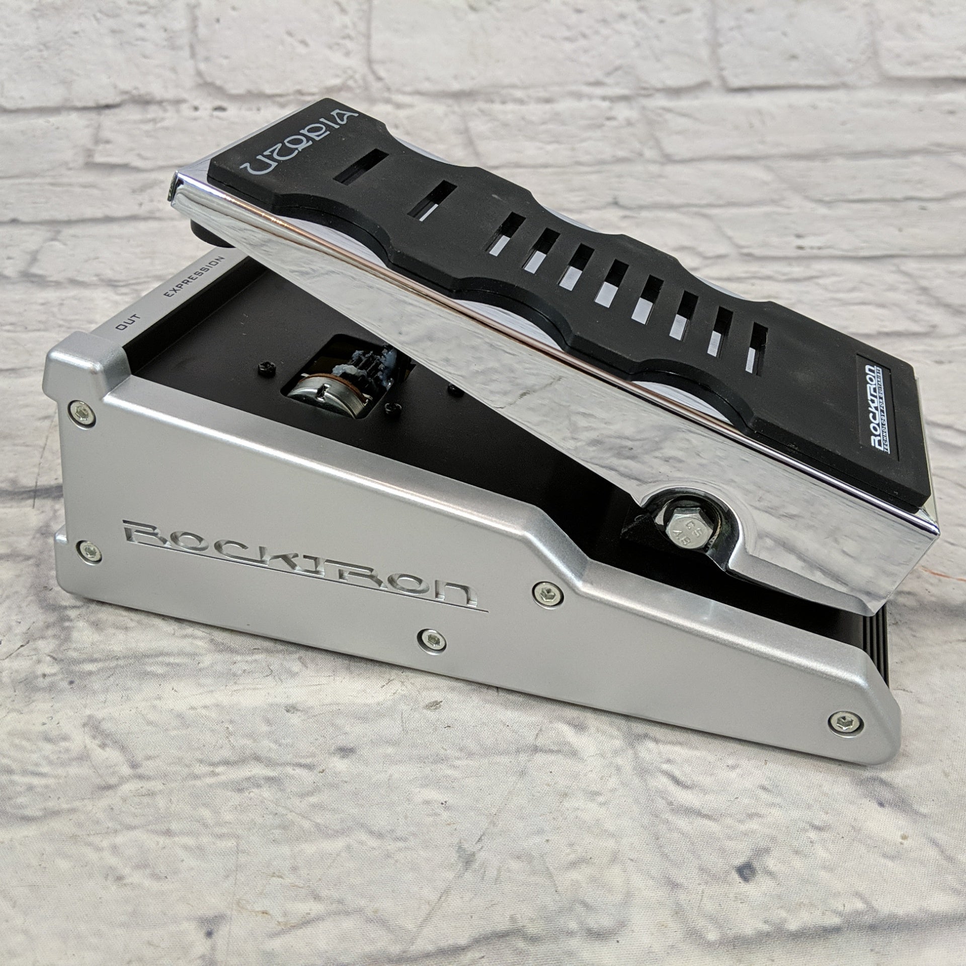 rocktron hex expression volume pedal Rocktron Utopia Volume/Expression Pedal - New Old Stock!